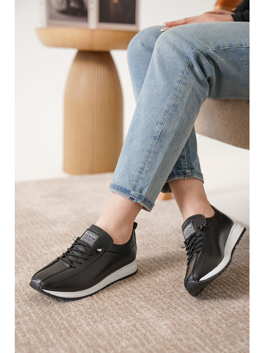 Siyah D0112 Günlük Ortopedik Kadın Sneaker Spor Ayakkabı