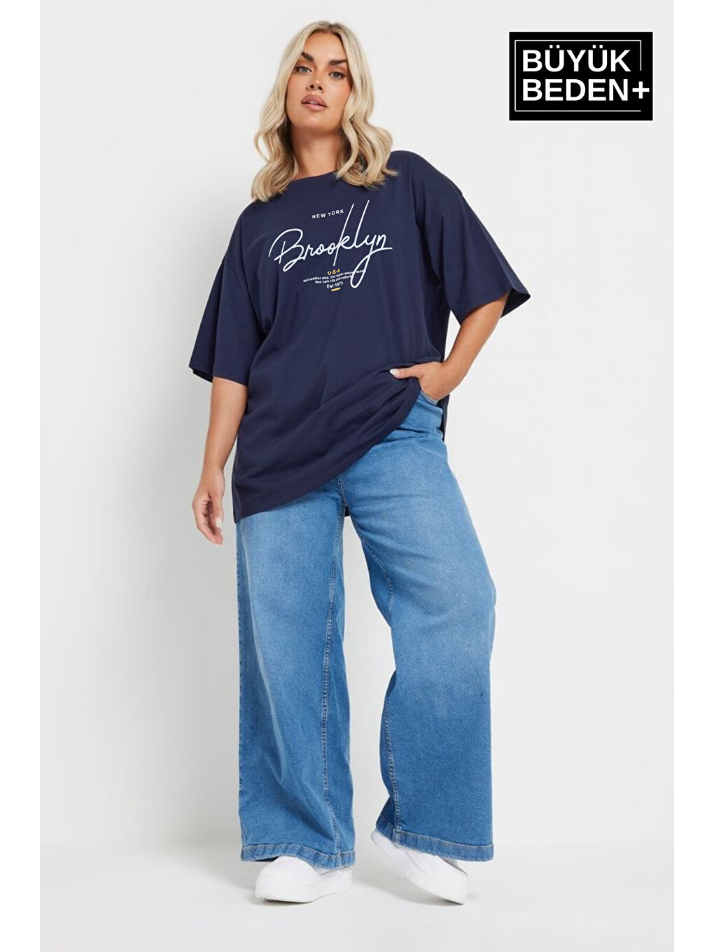Lacivert Kadın Büyük Beden El Yazılı Brooklyn Baskılı 3xl-6xl Bisiklet Yaka Tshırt SPR25BTSK510-6