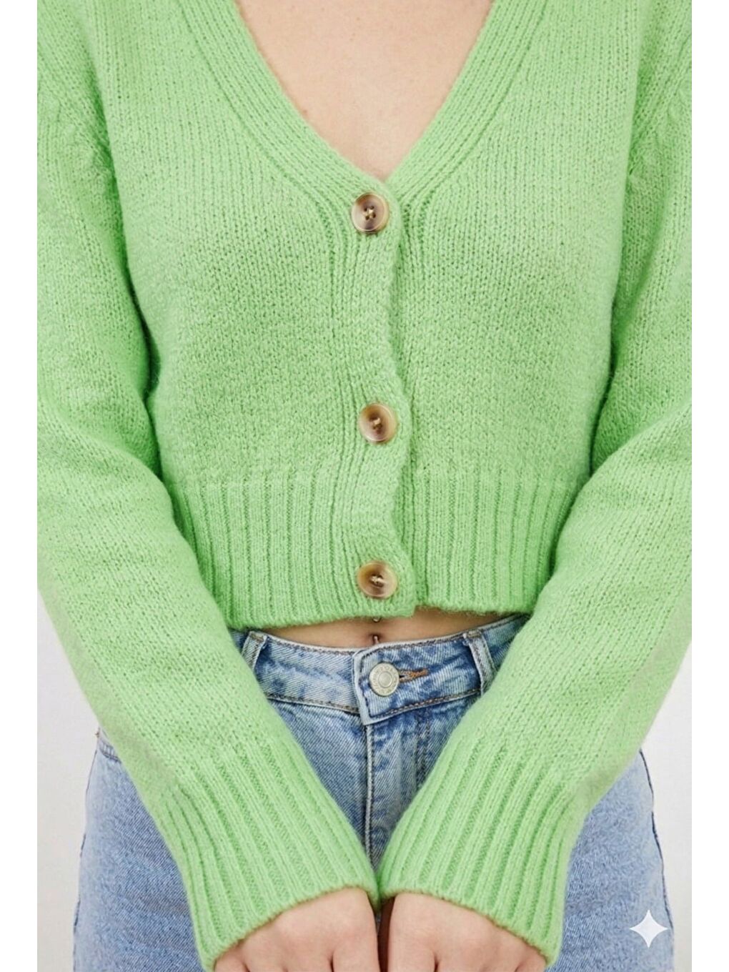 Yeşil Düğmeli V Yaka Triko Hırka-2