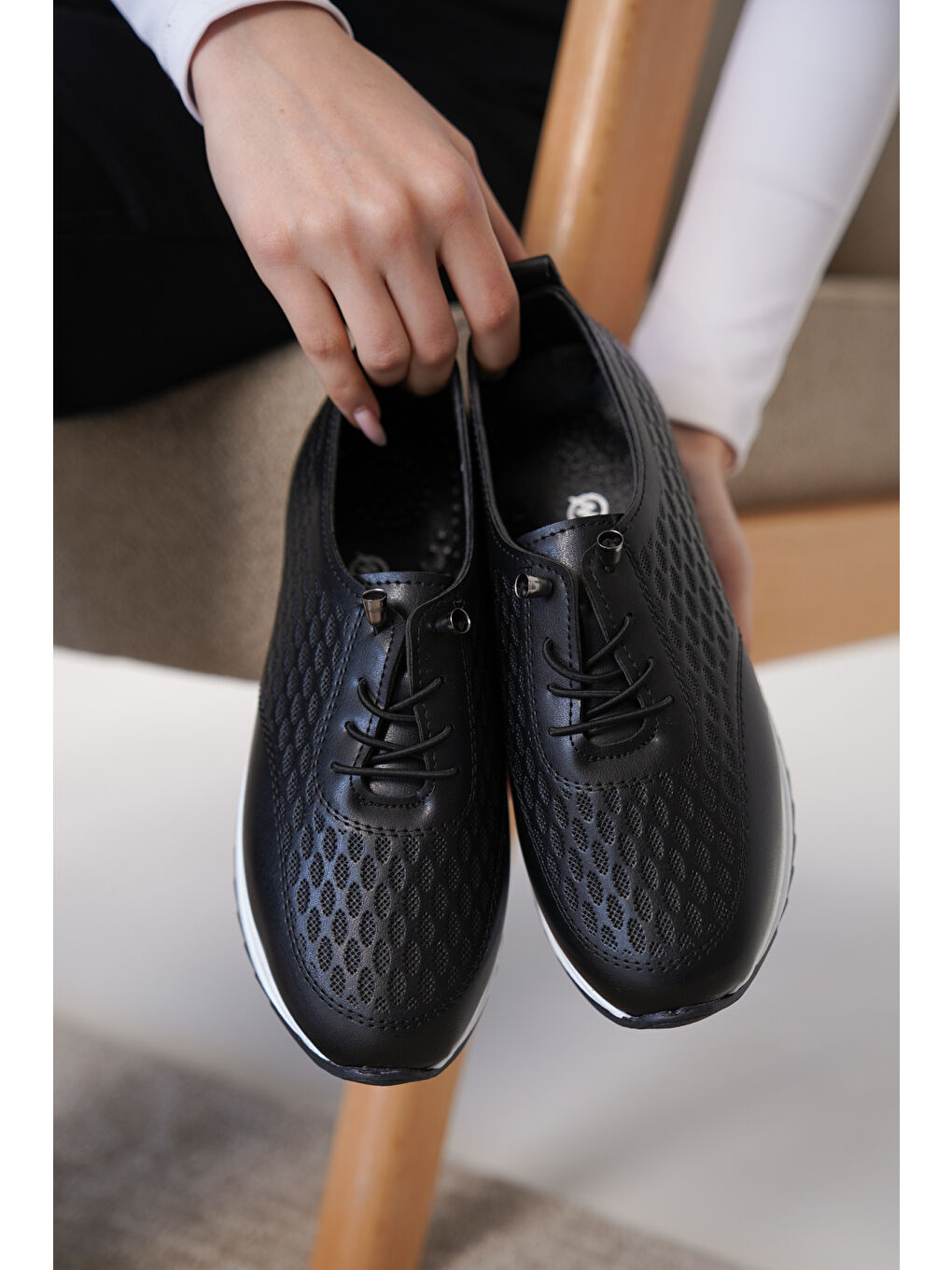 Siyah D0155 Günlük Ortopedik Kadın Sneaker Spor Ayakkabı-2