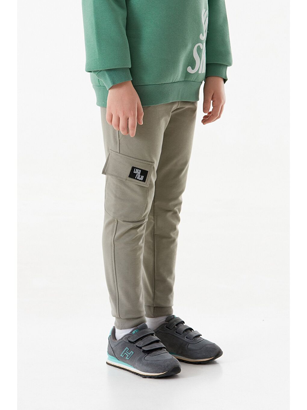 Turkuaz Beli Lastikli Kargo Cepli Jogger Erkek Çocuk Eşofman Altı-3