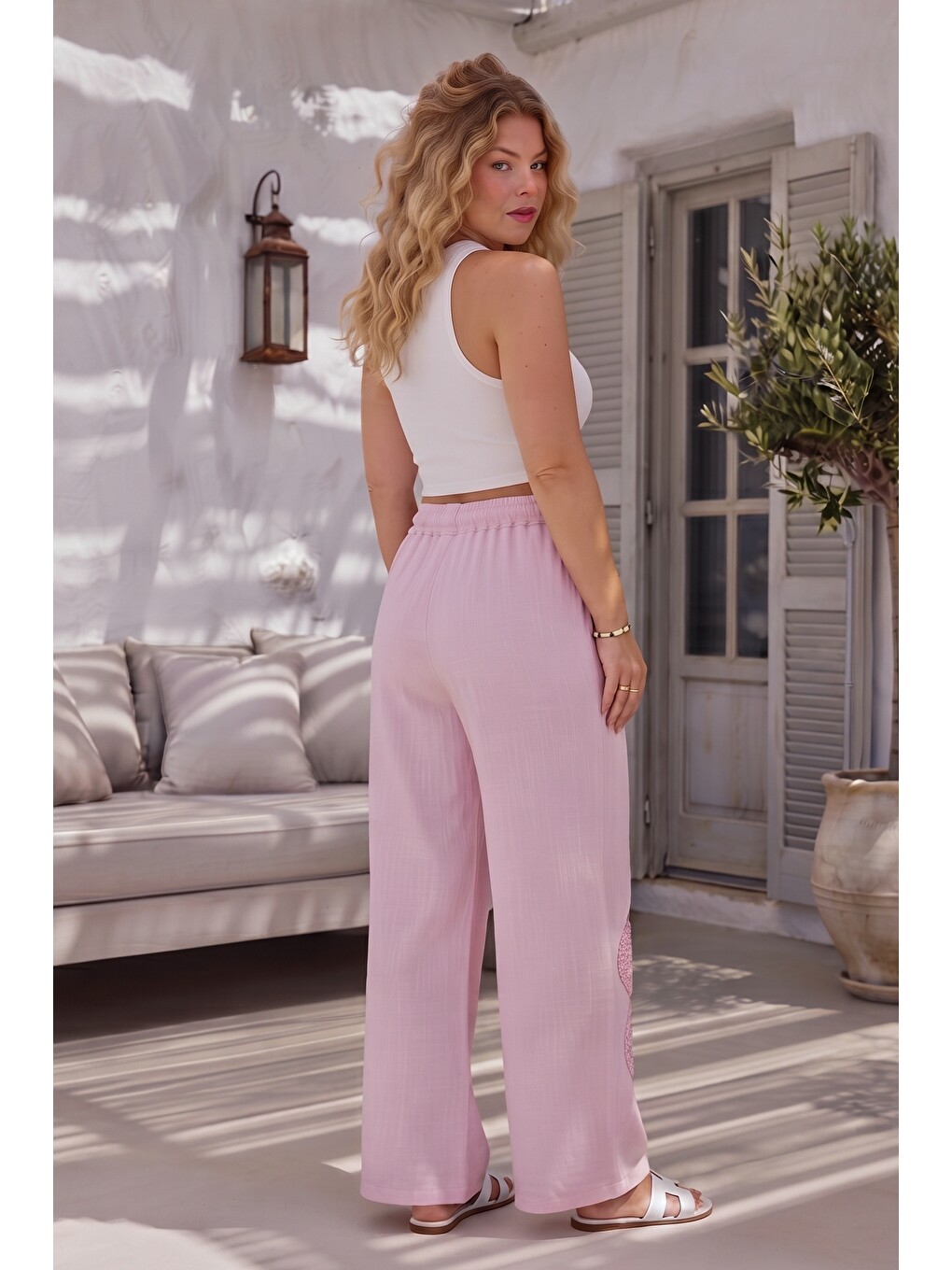 İtalyan Pembe Cepli Çiçek Aplikeli Lastikli Bel Geniş Paça 100% Keten Dokuma Pantolon 100 68-5