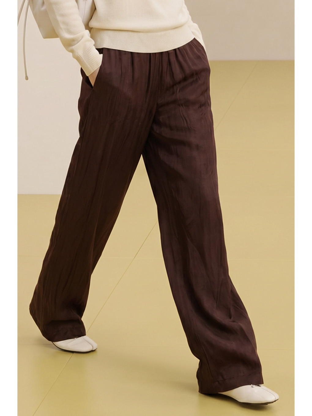 Kahverengi ALESTA | Yüksek Bel Dökümlü Pantolon Çikolata Kahve-2