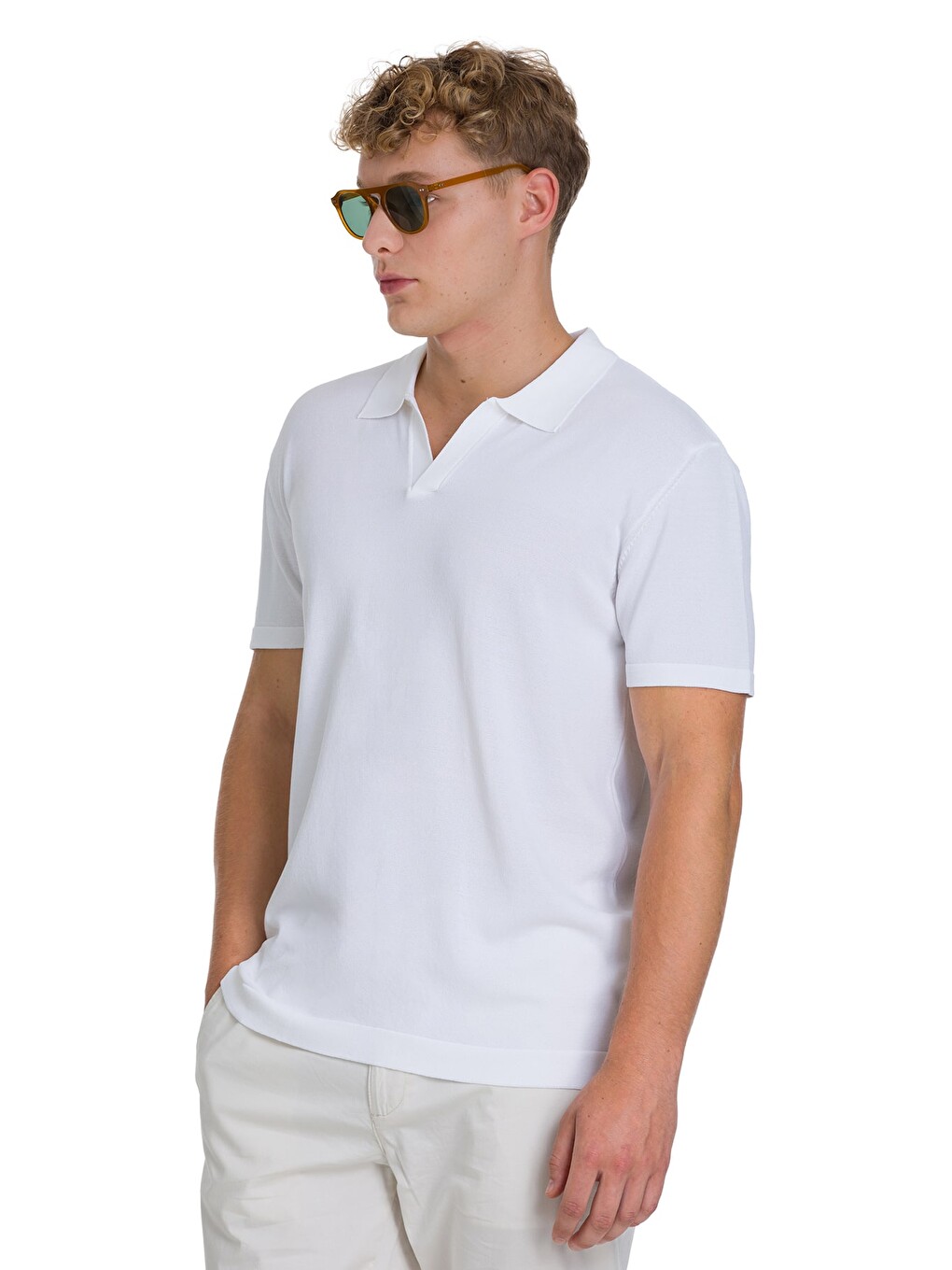 Beyaz Regular Fit Polo Yaka Rayon Tişört-2