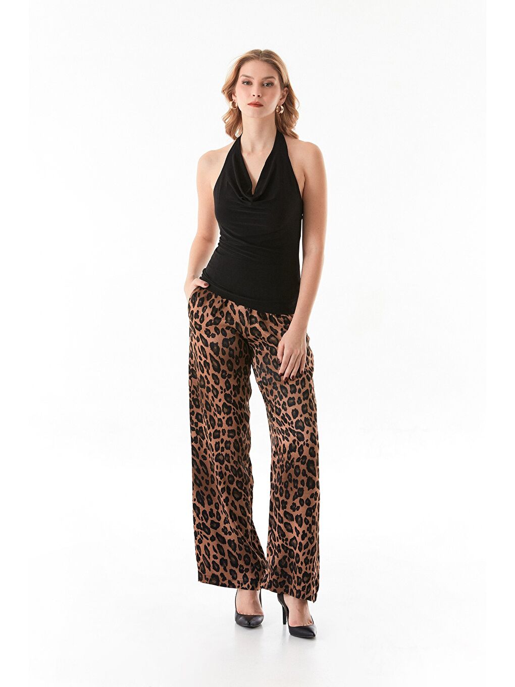 Kahverengi Leopar Desenli Beli Lastikli Saten Pantolon-3