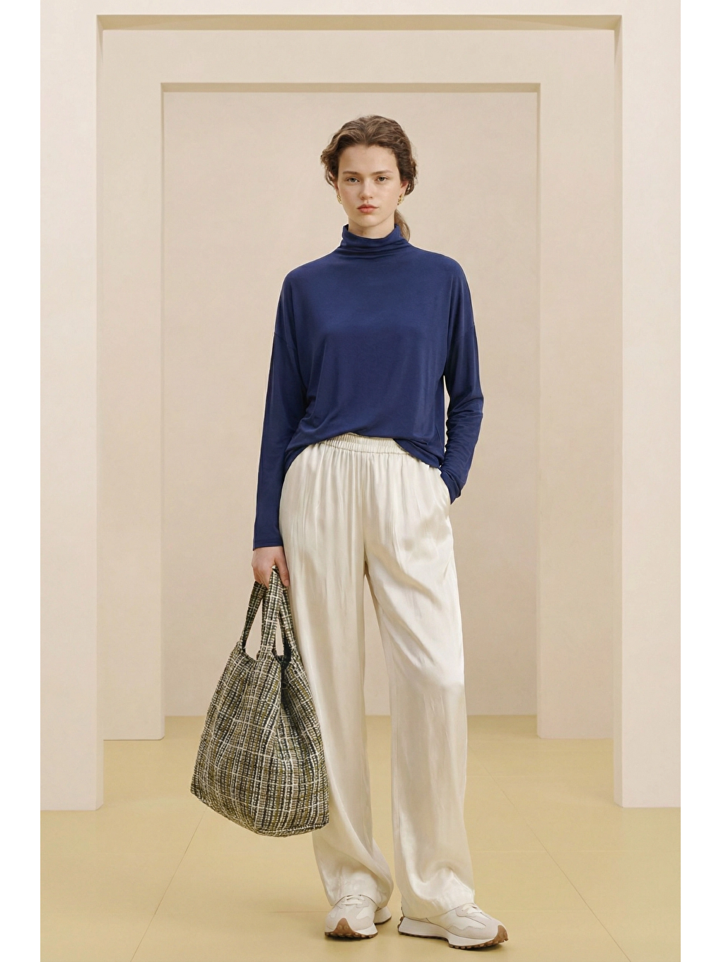 Bej ALESTA | Yüksek Bel Dökümlü Pantolon Fil Dişi-5