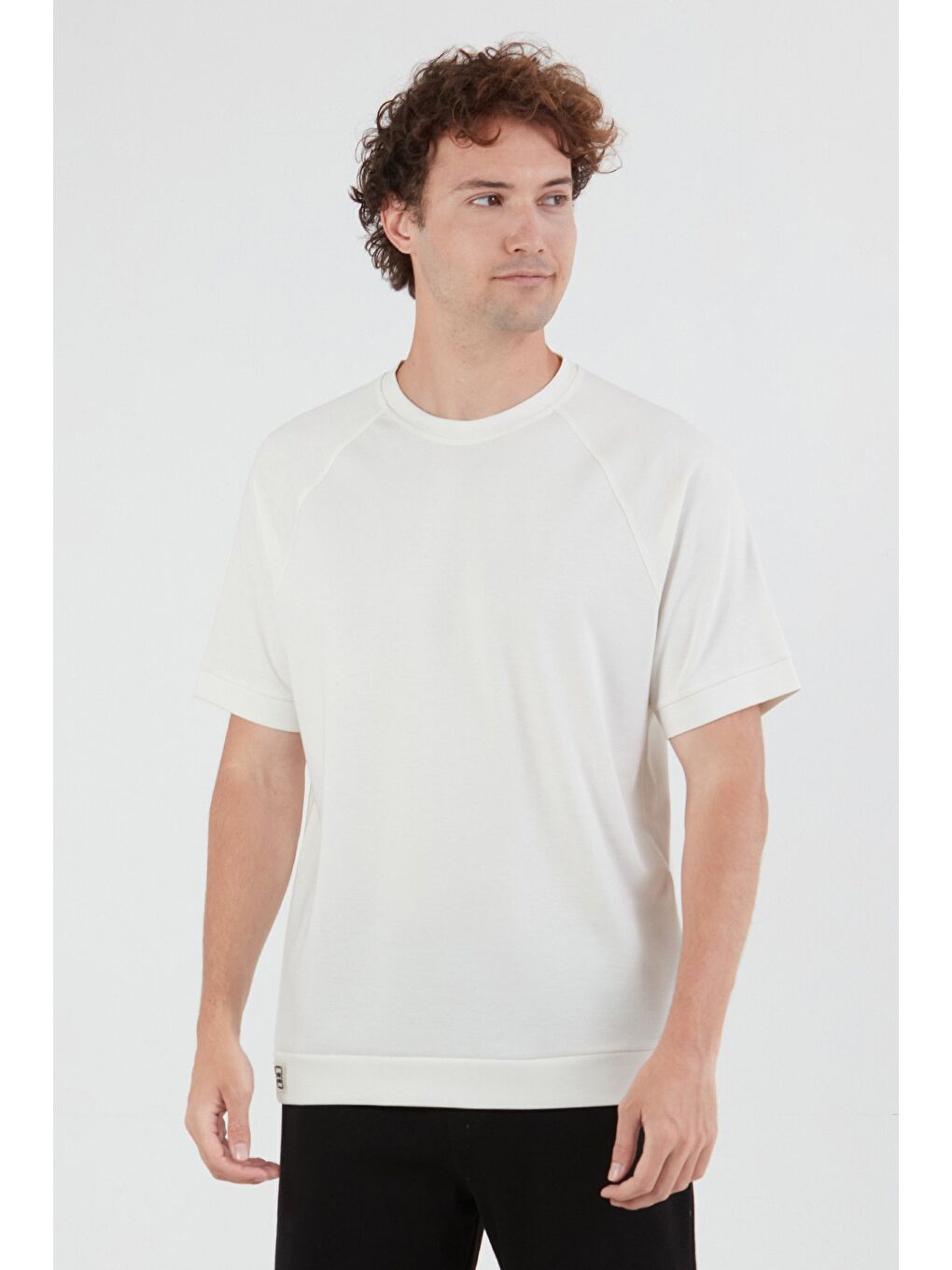 Ekru Basic Kırçıllı Reglan Kol Tişört