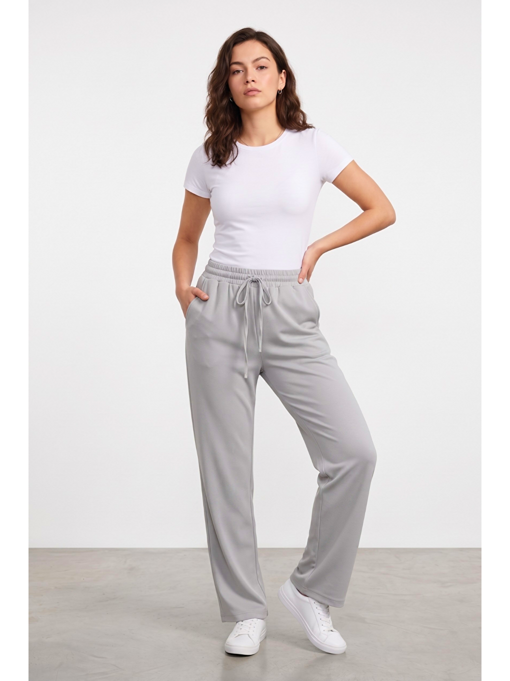 Gri Kadın Pantolon Beli Lastikli Cepli Rahat Kalıp Kadın Spor Pantolon
