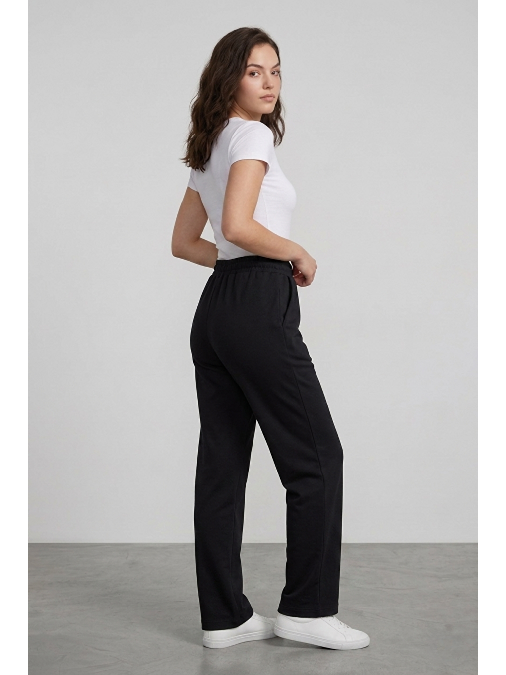 Siyah Kadın Pantolon Beli Lastikli Cepli Rahat Kalıp Kadın Spor Pantolon-3