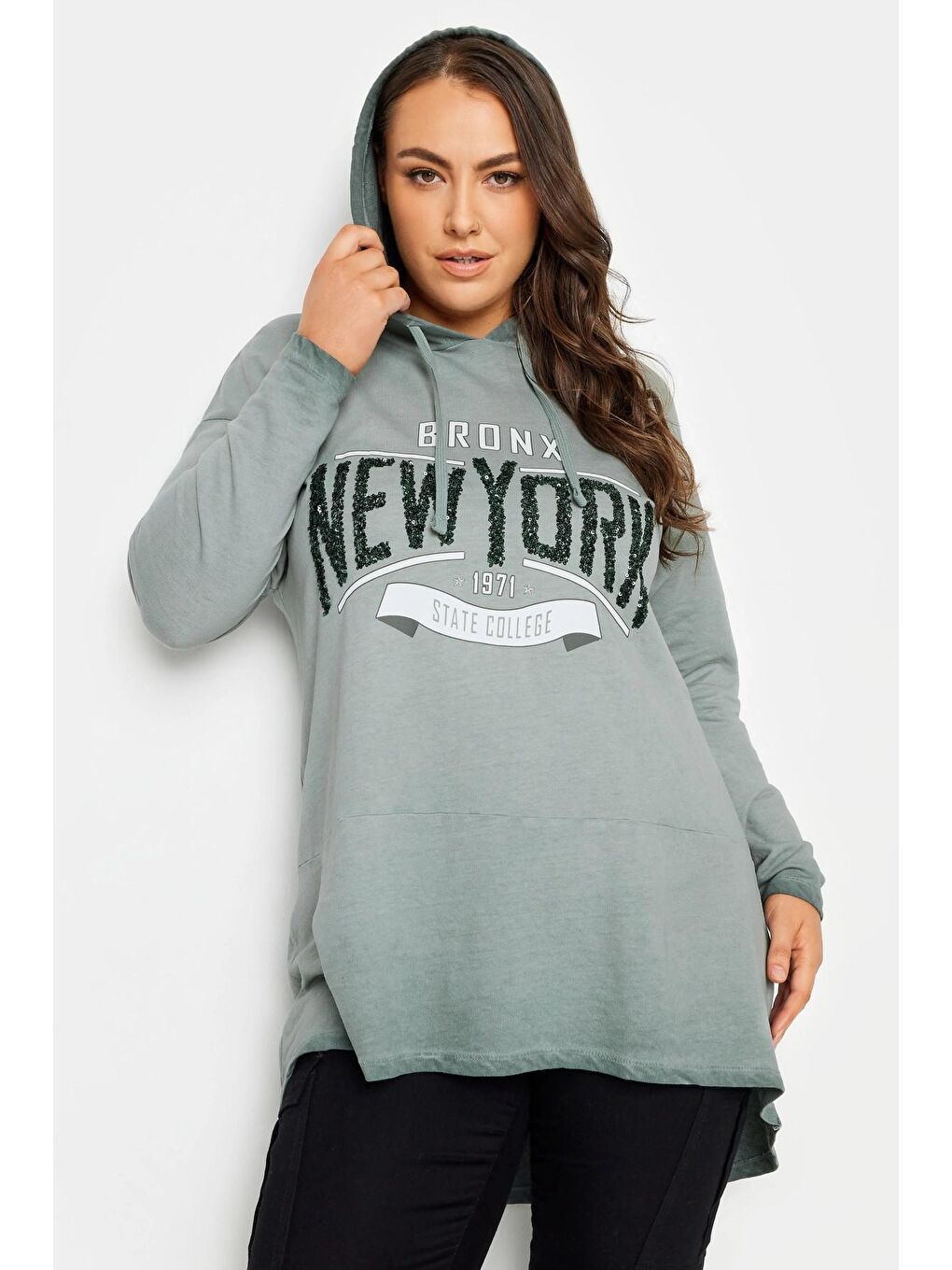 Stil Diva Haki Büyük Beden Uzun Kollu Arkası Uzun Baskılı Yıkamalı Kapüşonlu Sweatshirt 302683