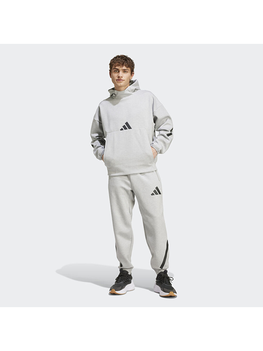 Adidas Gri Z.N.E. Erkek Gri Eşofman Altı - 2