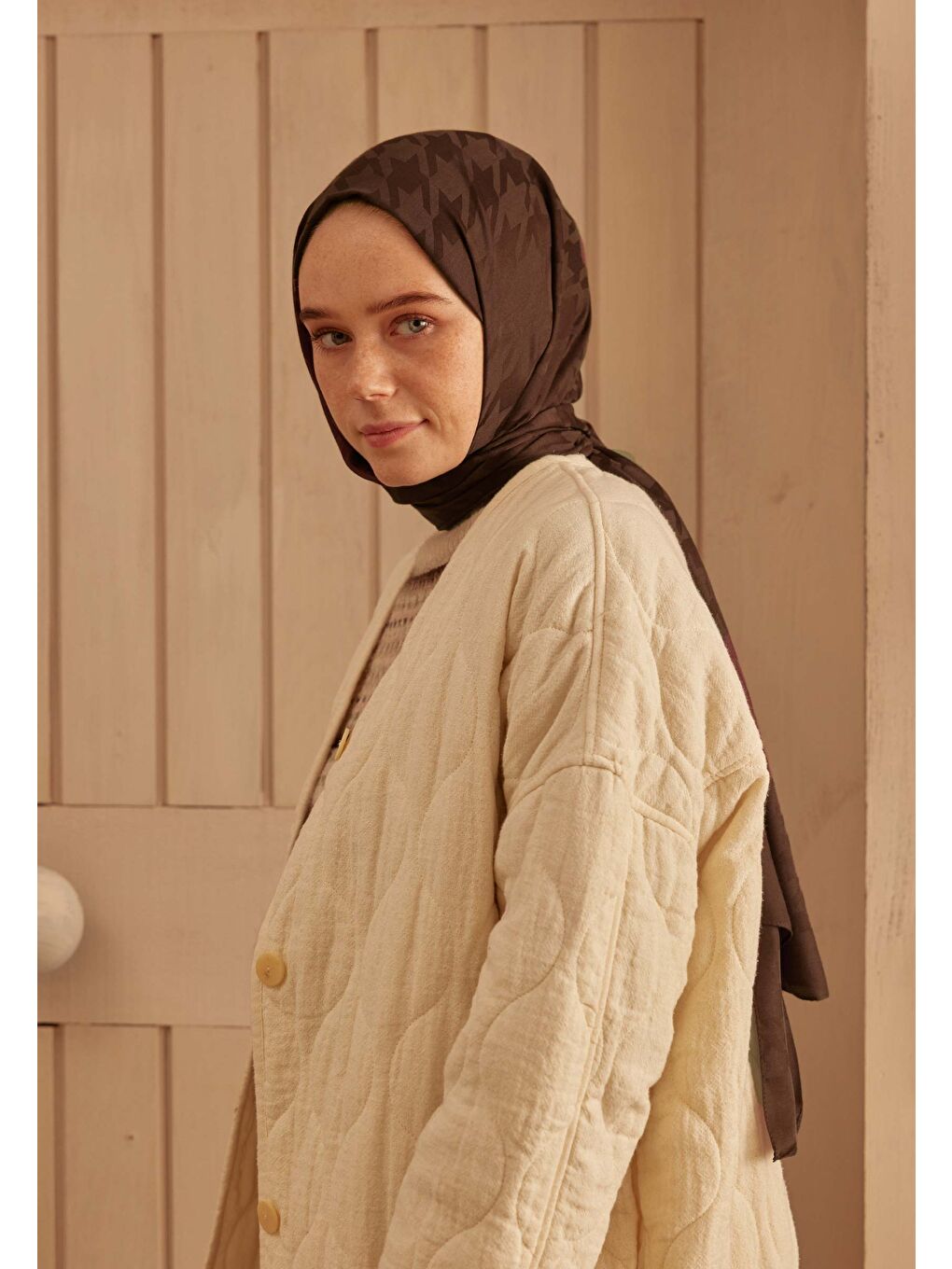 Kahverengi Kazayağı Jakarlı Şal Acı Kahve-1