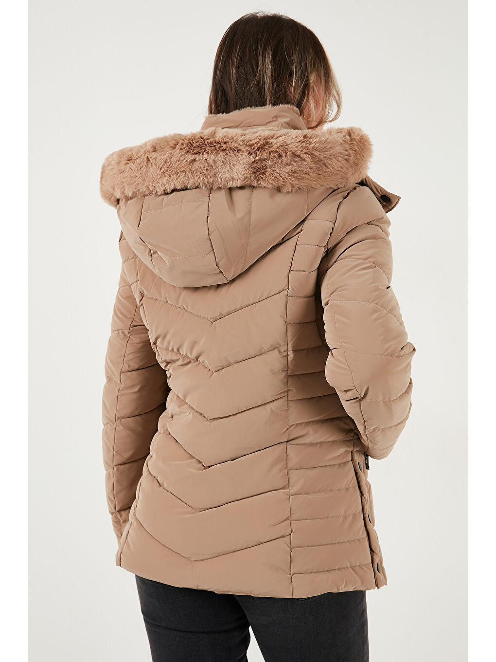 Bej Kapitoneli Slim Fit Çıkarılabilir Kapüşonlu Mont 497MARA-6