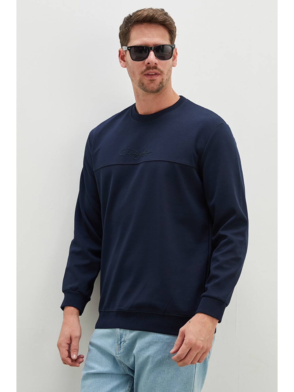 Lacivert Kabartma Baskılı Çimalı Bisiklet Yaka Sweatshirt-2