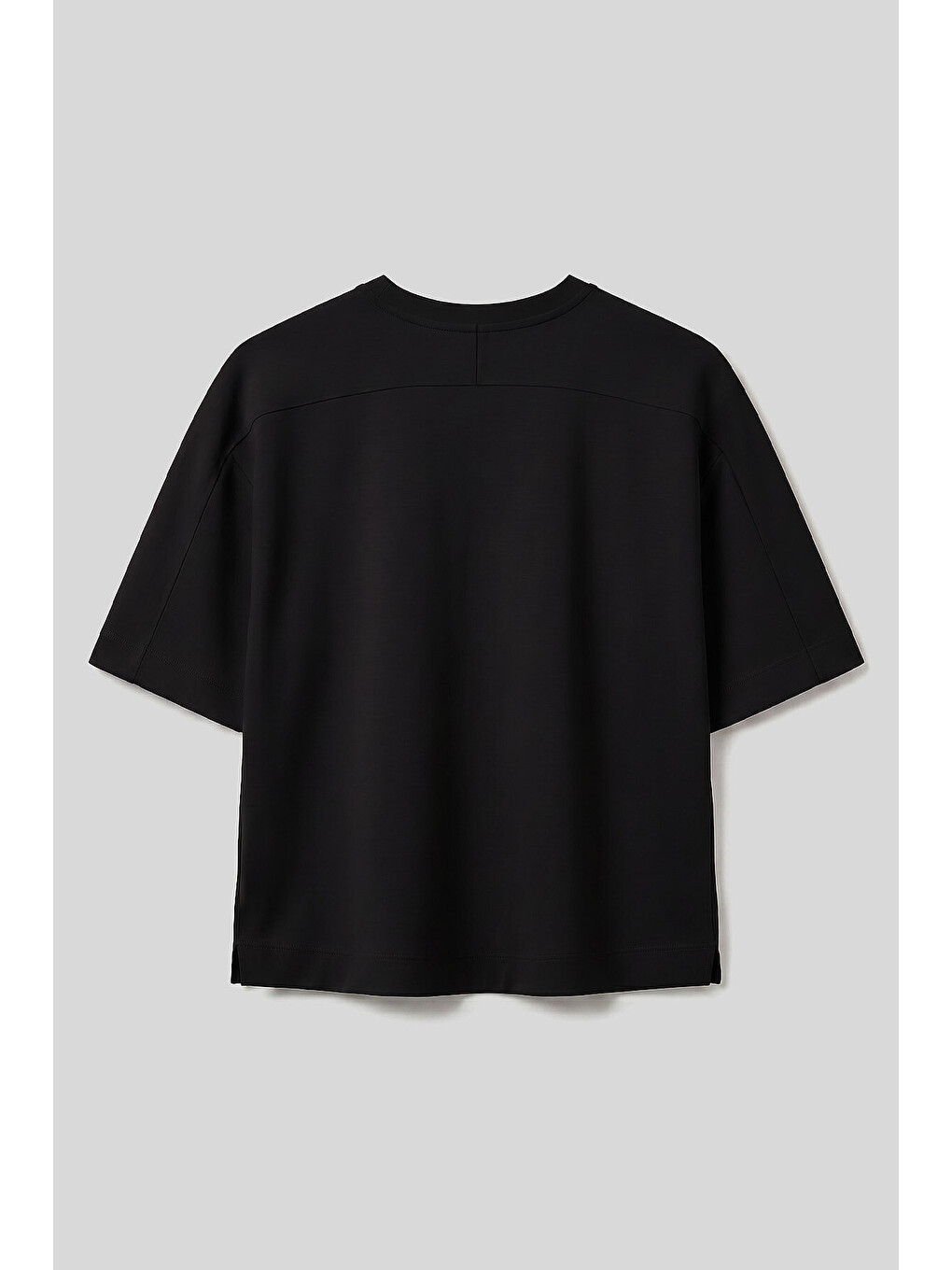 Siyah O Yaka Oversize Kısa Kollu Kadın T-Shirt - 97316-1