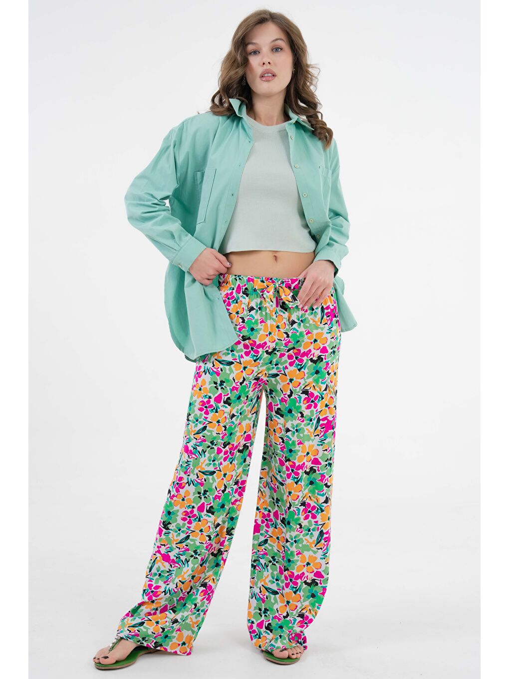 Karışık Çok Renkli Kadın Desenli Beli Lastikli Bağlamalı Bol Paça Dokuma Pantolon - Viskon-2