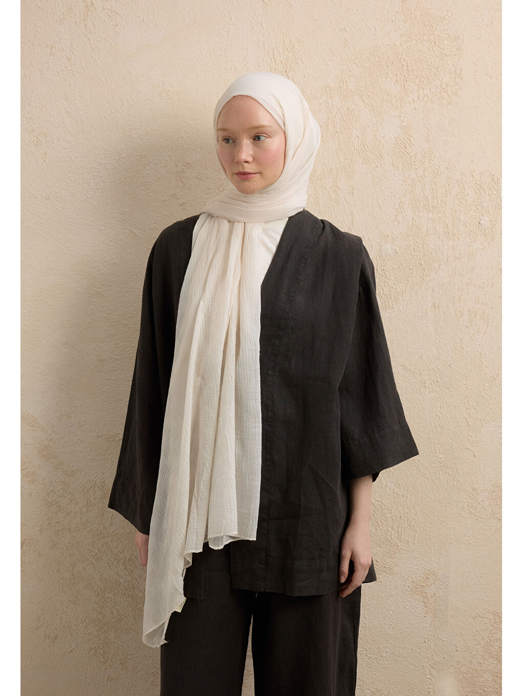 Beyaz Modal Damalı Şal İnci-2