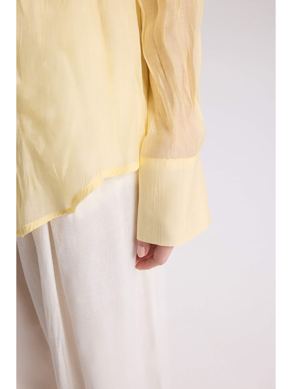 Darya Kırışık Detay Sarı Gömlek-2