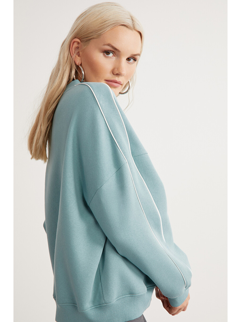 Raketı Kadın İçi Polarlı Yumuşacık Bisiklet Yaka Biye Ve Parça Baskılı Relaxed Yeşil Sweatshirt-4