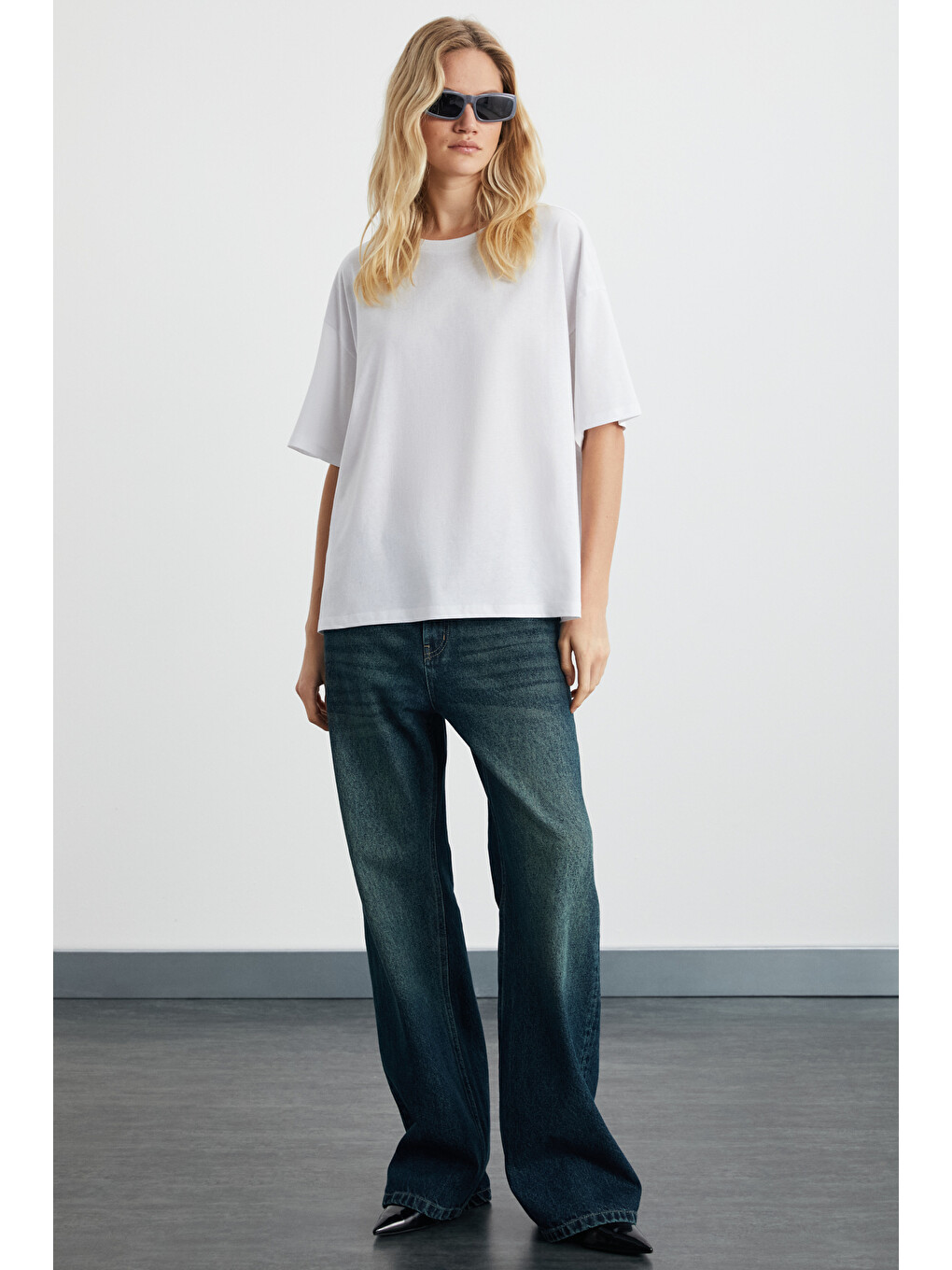 Beyaz LAGERTHA Kadın %100 organik Pamuklu Kalın Dokulu Oversize Fit Yuvarlak Yakalı BEYAZ T-Shirt-1
