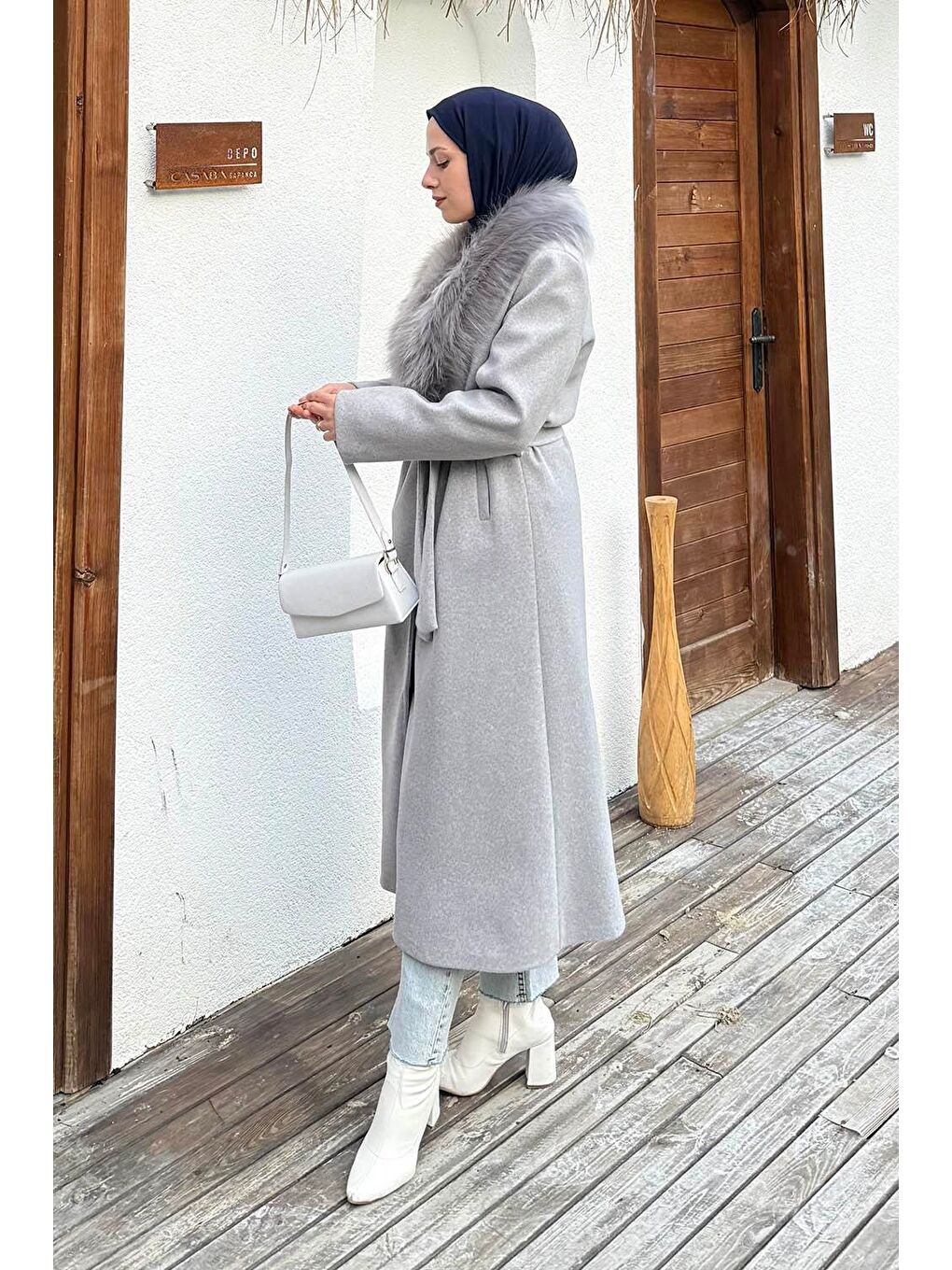 Kürk Yakalı Kaban Gri-1