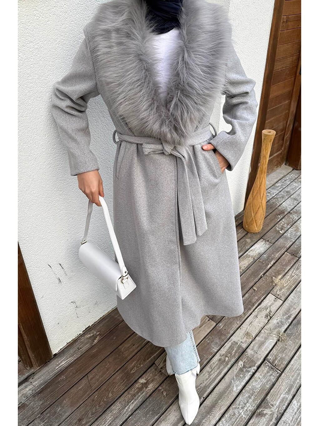 Kürk Yakalı Kaban Gri-2