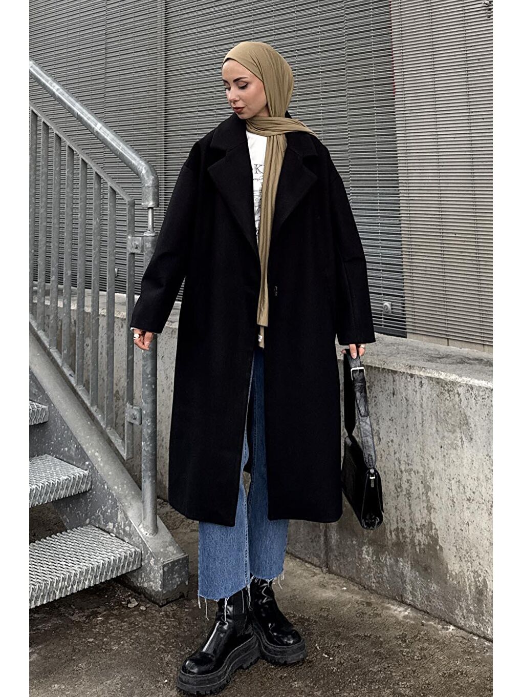 Tek Düğmeli Kaşe Kaban Siyah-2