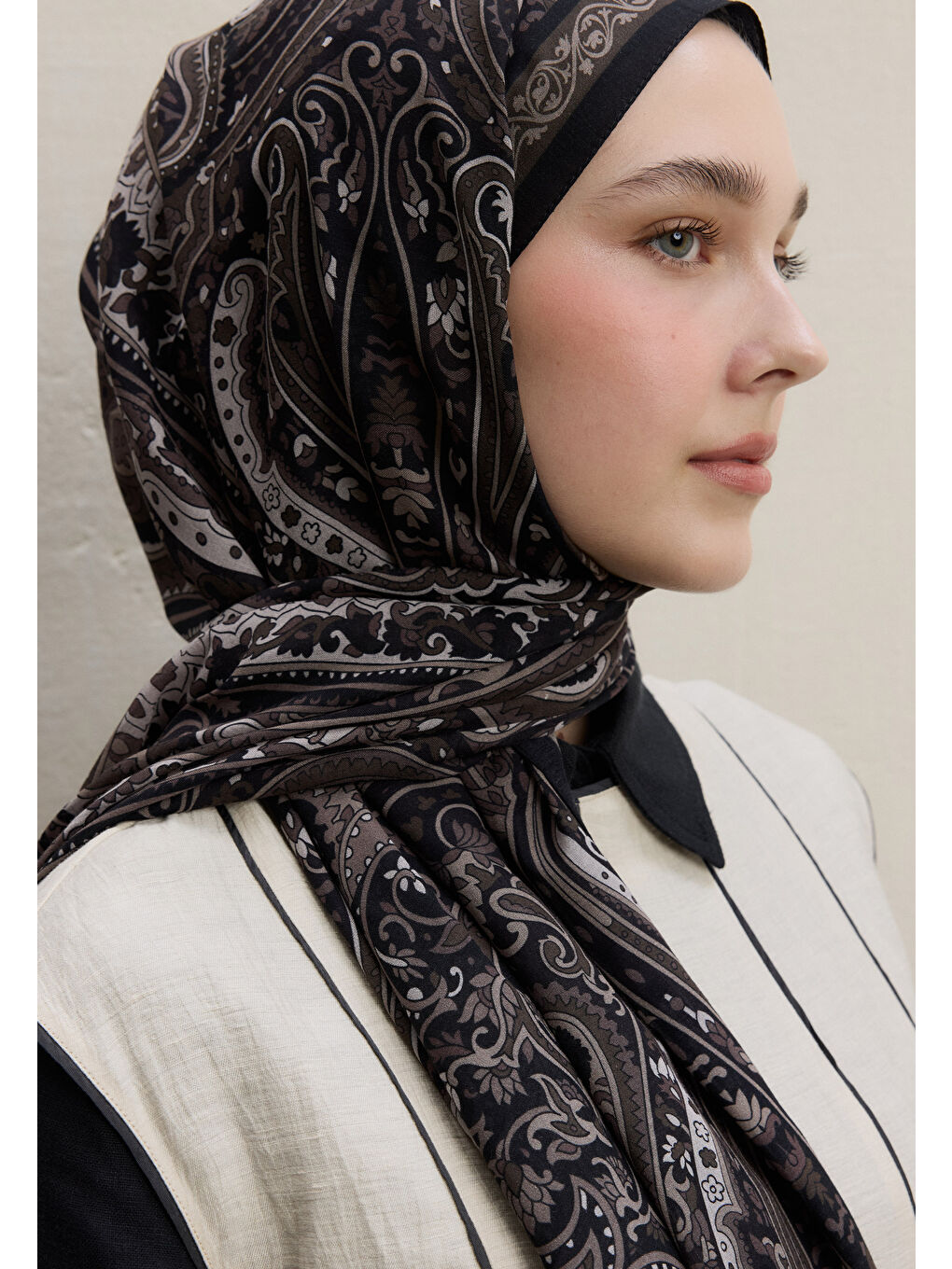 Zaıra Desen Şal Siyah-1