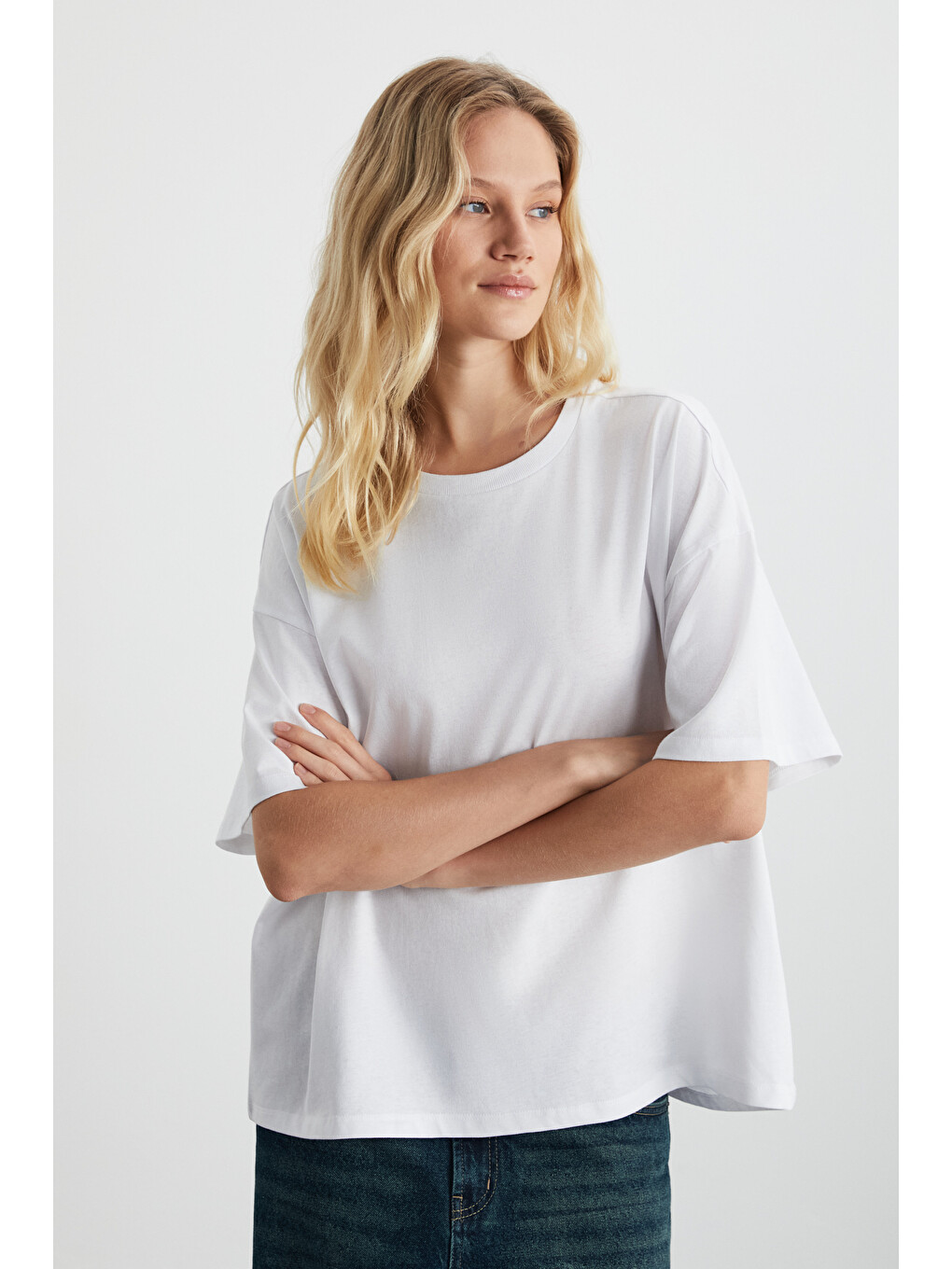Beyaz LAGERTHA Kadın %100 organik Pamuklu Kalın Dokulu Oversize Fit Yuvarlak Yakalı BEYAZ T-Shirt-3