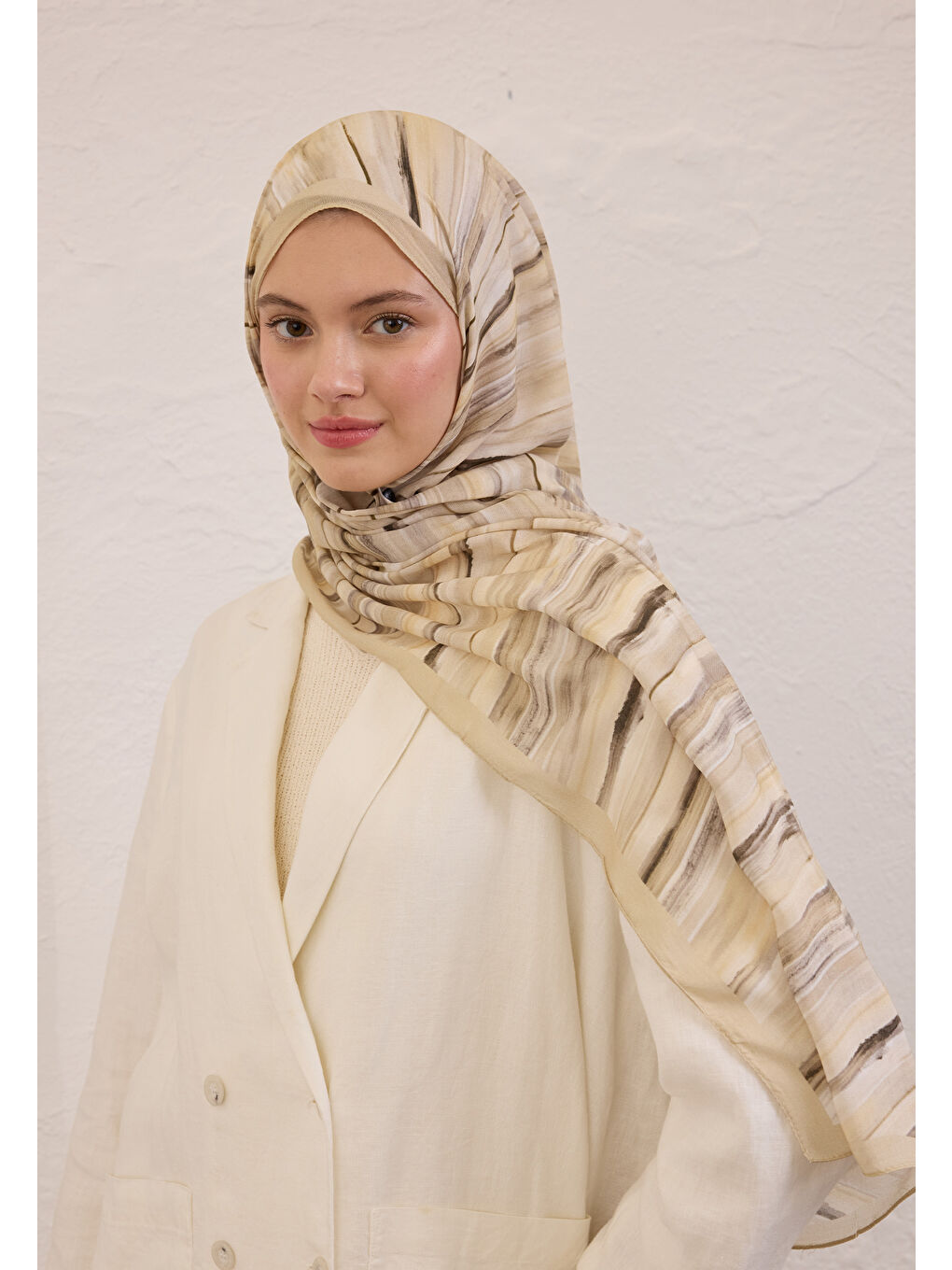 Deıa Desen Rami Şal Bej-2