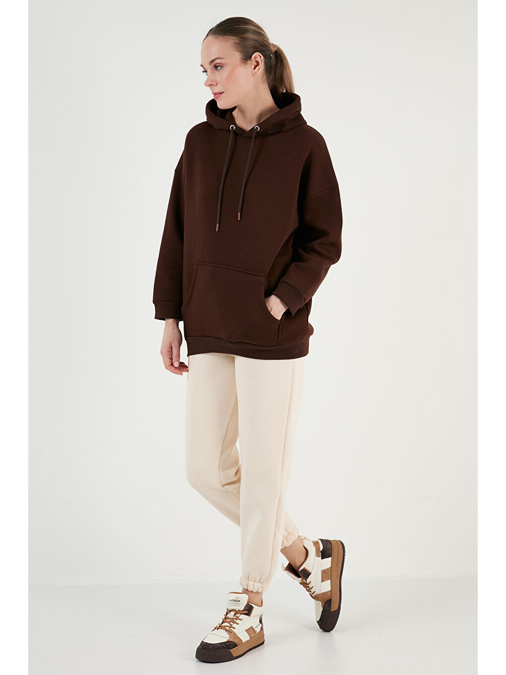 Kahverengi Regular Fit Pamuklu Kapüşonlu Yaka Şardonlu Kışlık 2'li Paket Sweat 5863854S2-4