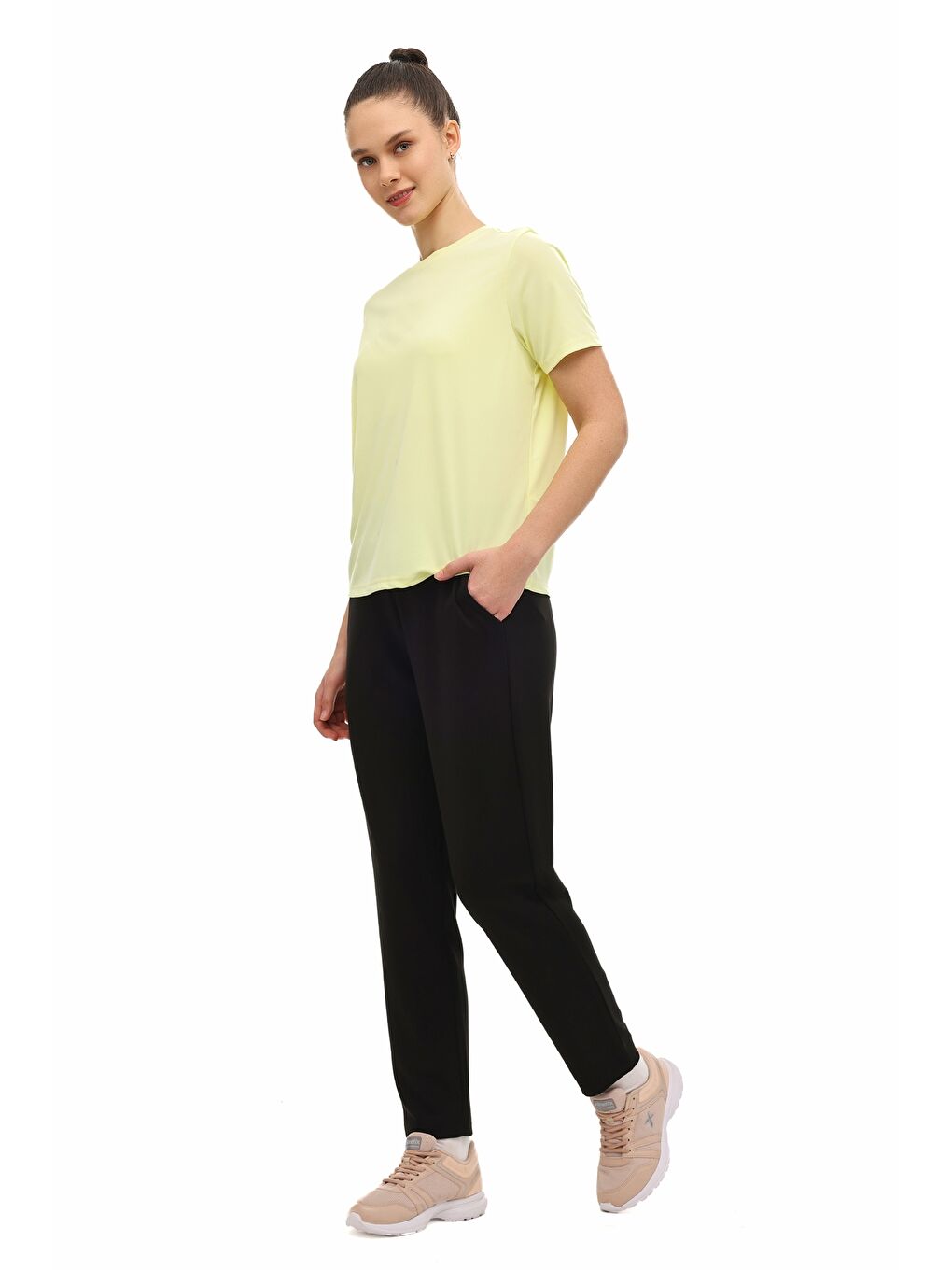 WL 22JOYE 6FX Siyah Kadın Eşofman Altı-2