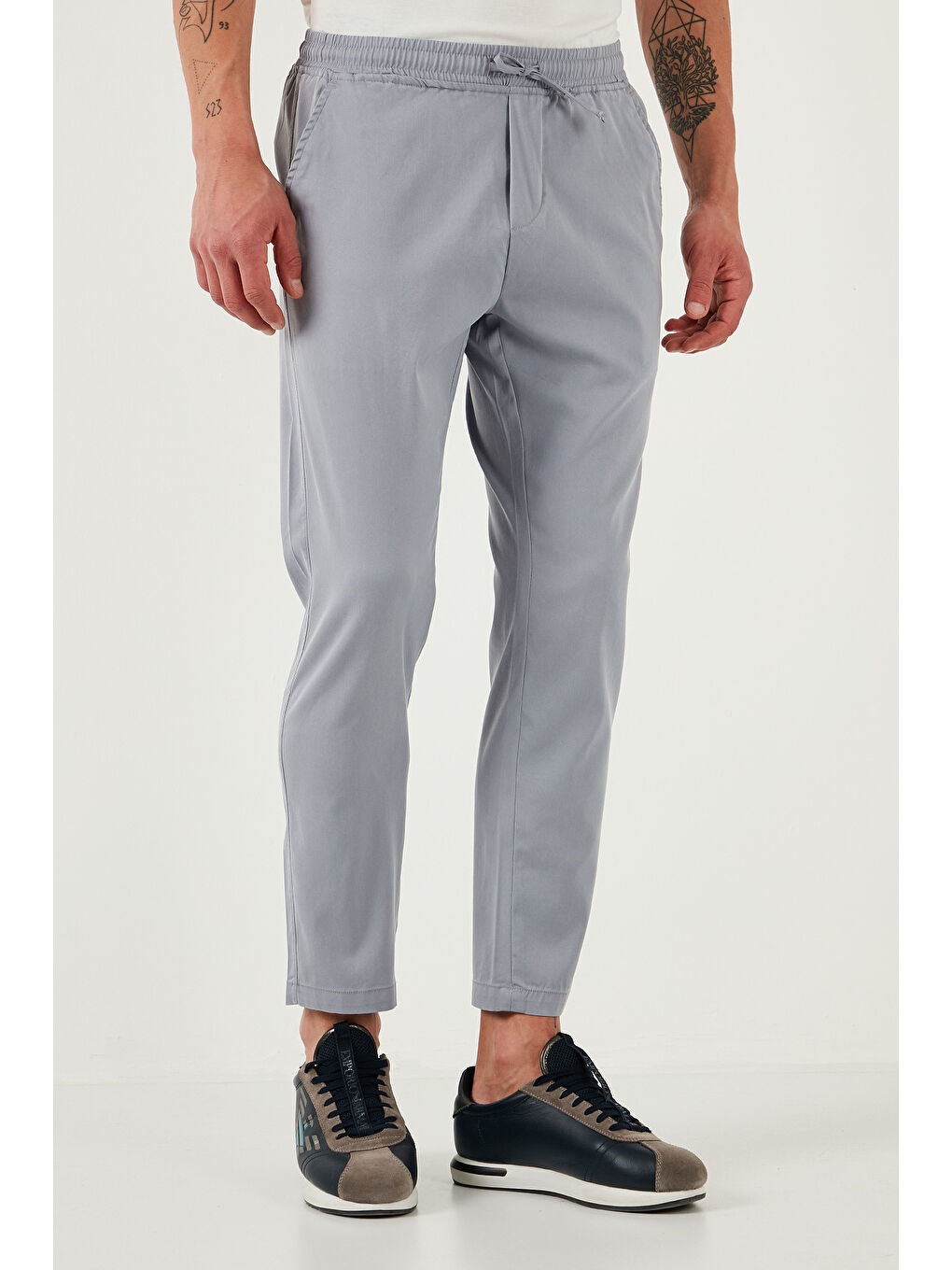 Gri Pamuklu Slim Fit Lastikli Bel Boru Paça Pantolon 5545S87JMILANO-2