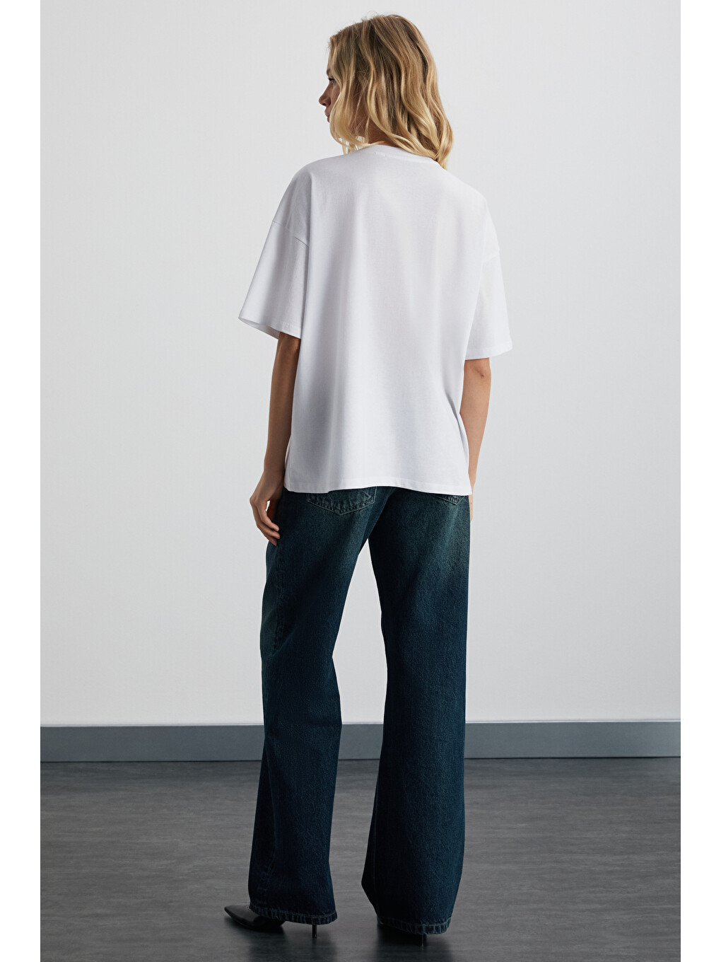 Beyaz LAGERTHA Kadın %100 organik Pamuklu Kalın Dokulu Oversize Fit Yuvarlak Yakalı BEYAZ T-Shirt-5