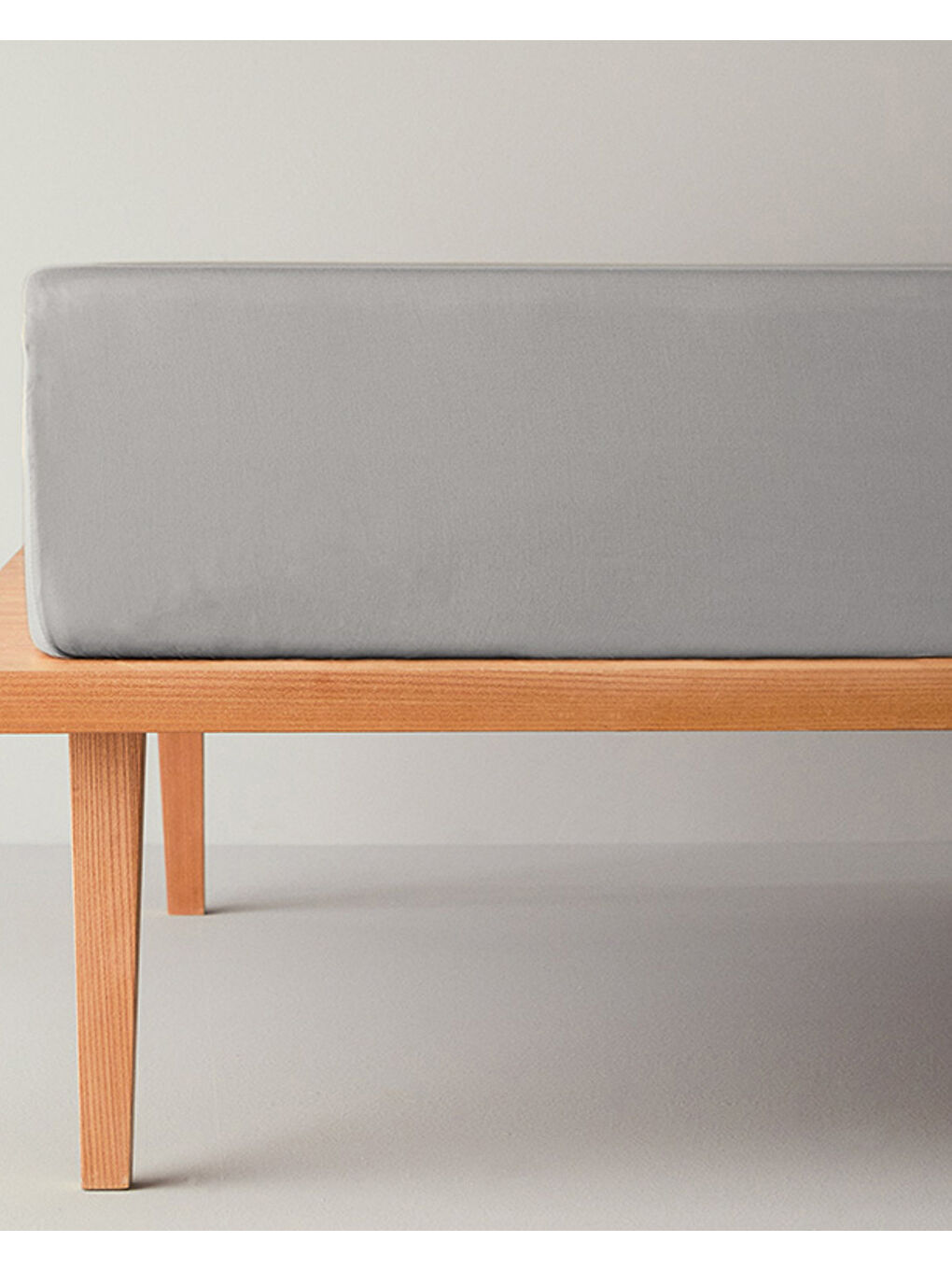 Gri Micell Pamuk Saten Çift Kişilik Lastikli Çarşaf Gümüş