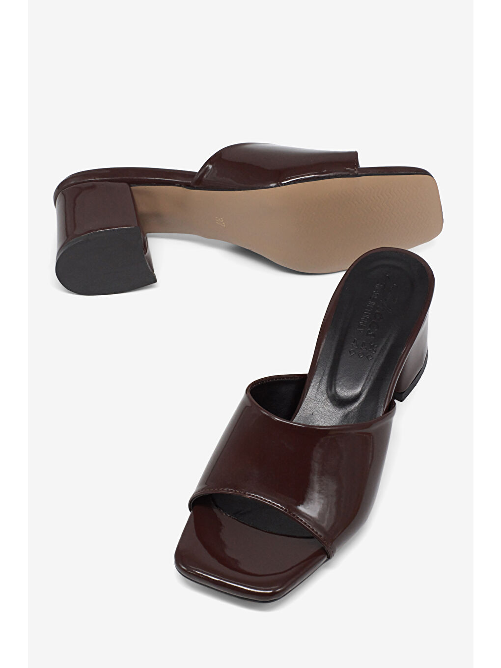 Kahverengi Kadın Kahve Rahat Kalıp Topuklu Terlik-2