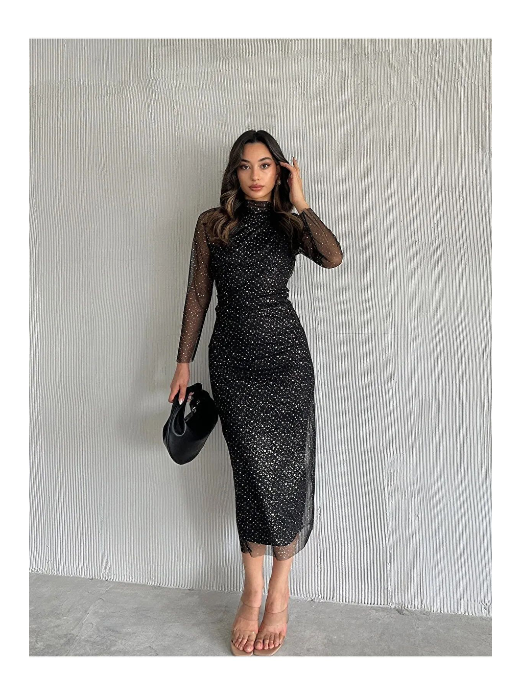 Kadın Siyah Hakim Yaka Gümüş Puantiye Detay Transparan Tül Kollu Astarlı Drapeli Midi Abiye Elbise-3