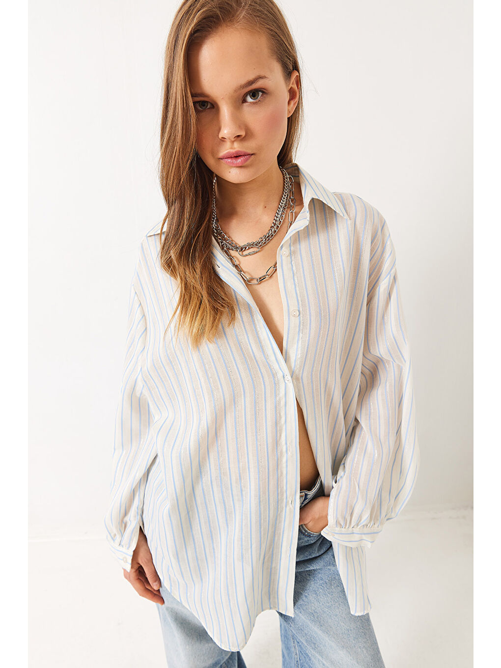 Mavi Kadın Parlak Çizgili Pamuk Oversize Gömlek-1