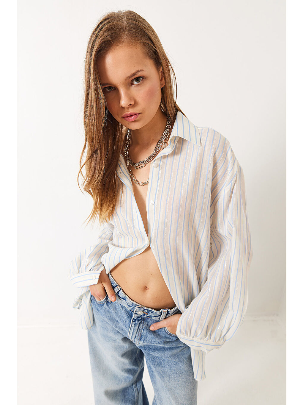 Mavi Kadın Parlak Çizgili Pamuk Oversize Gömlek-3