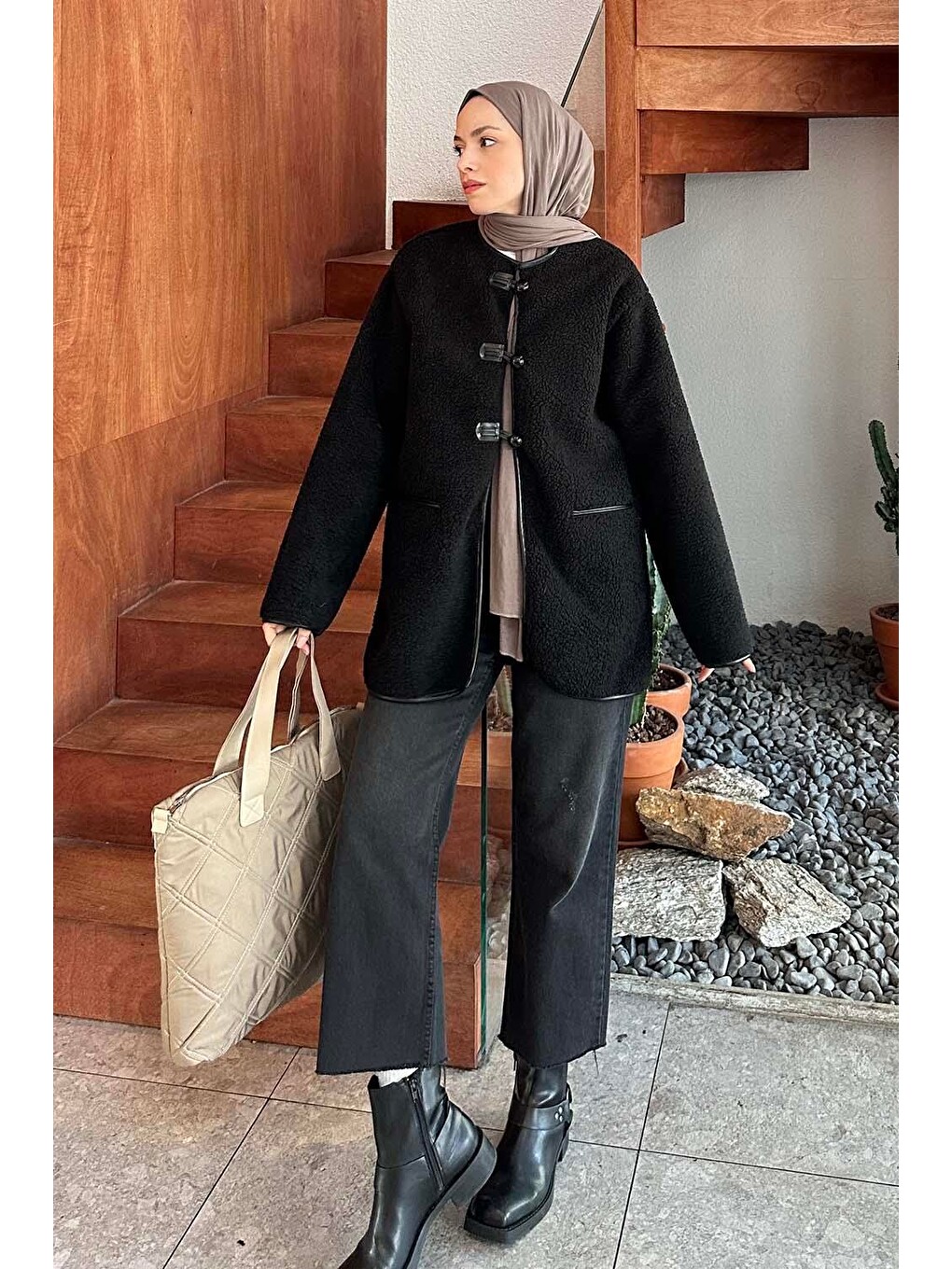Teddy Düğmeli Çoban Mont Siyah
