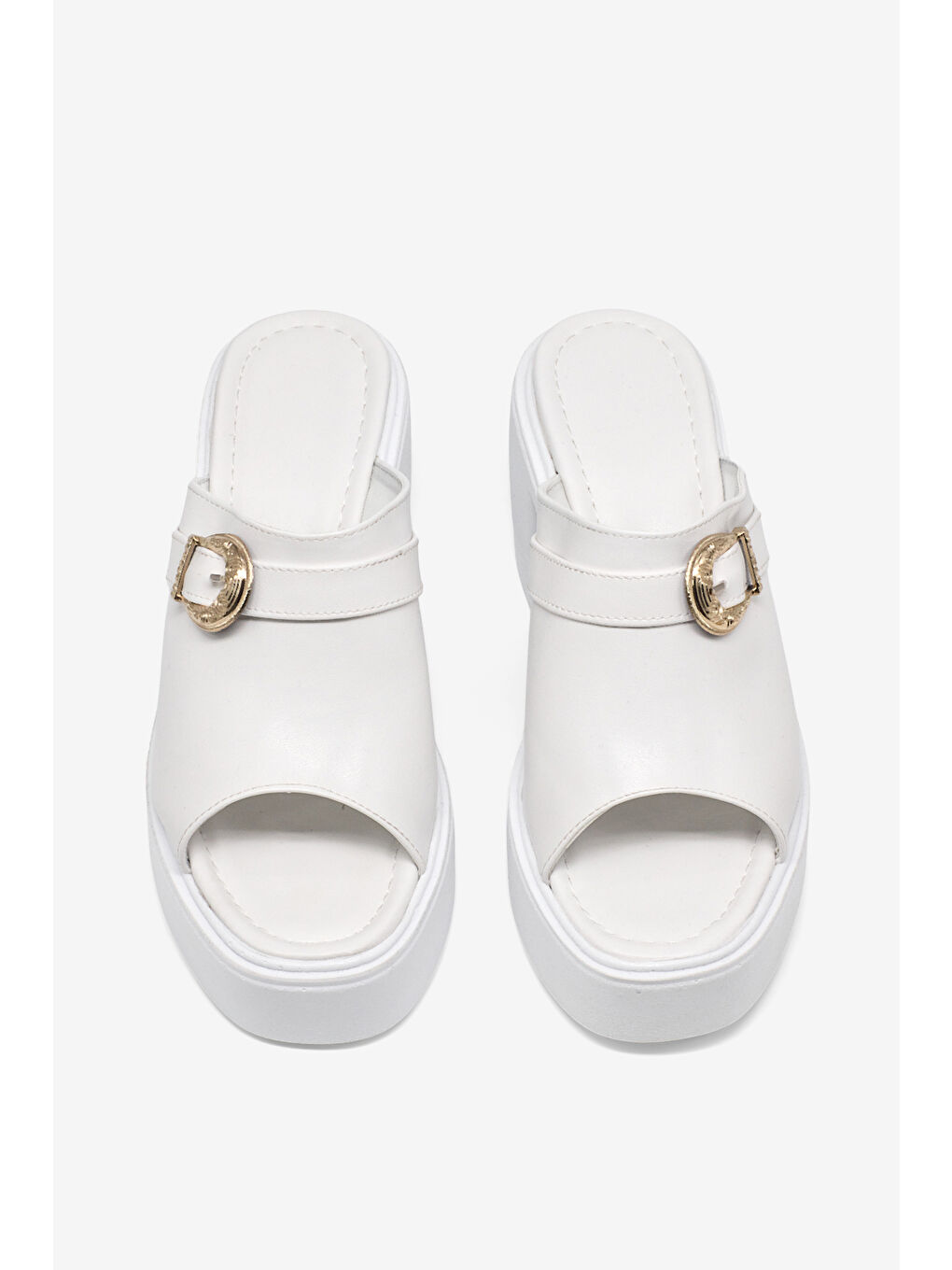 Kadın Beyaz Yüksek Tabanlı Rahat Tokalı Terlik-2