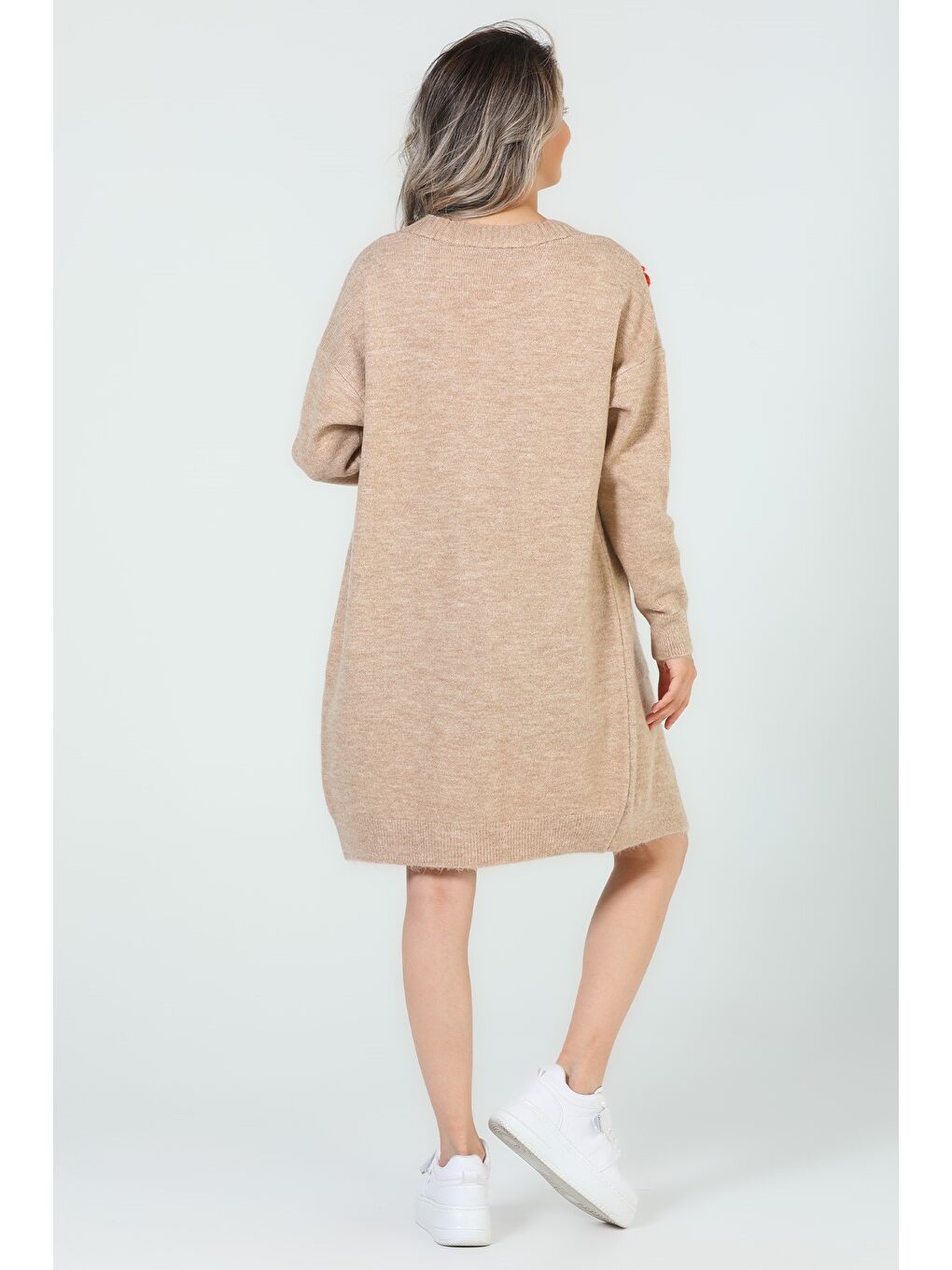 Bej Kadın Çiçek Nakışlı Cepli Uzun Triko Hırka-7