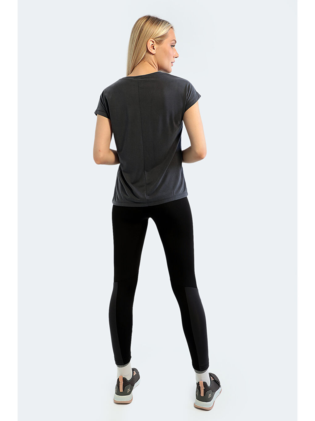 PLAY Kadın Koyu Gri Tişört-5