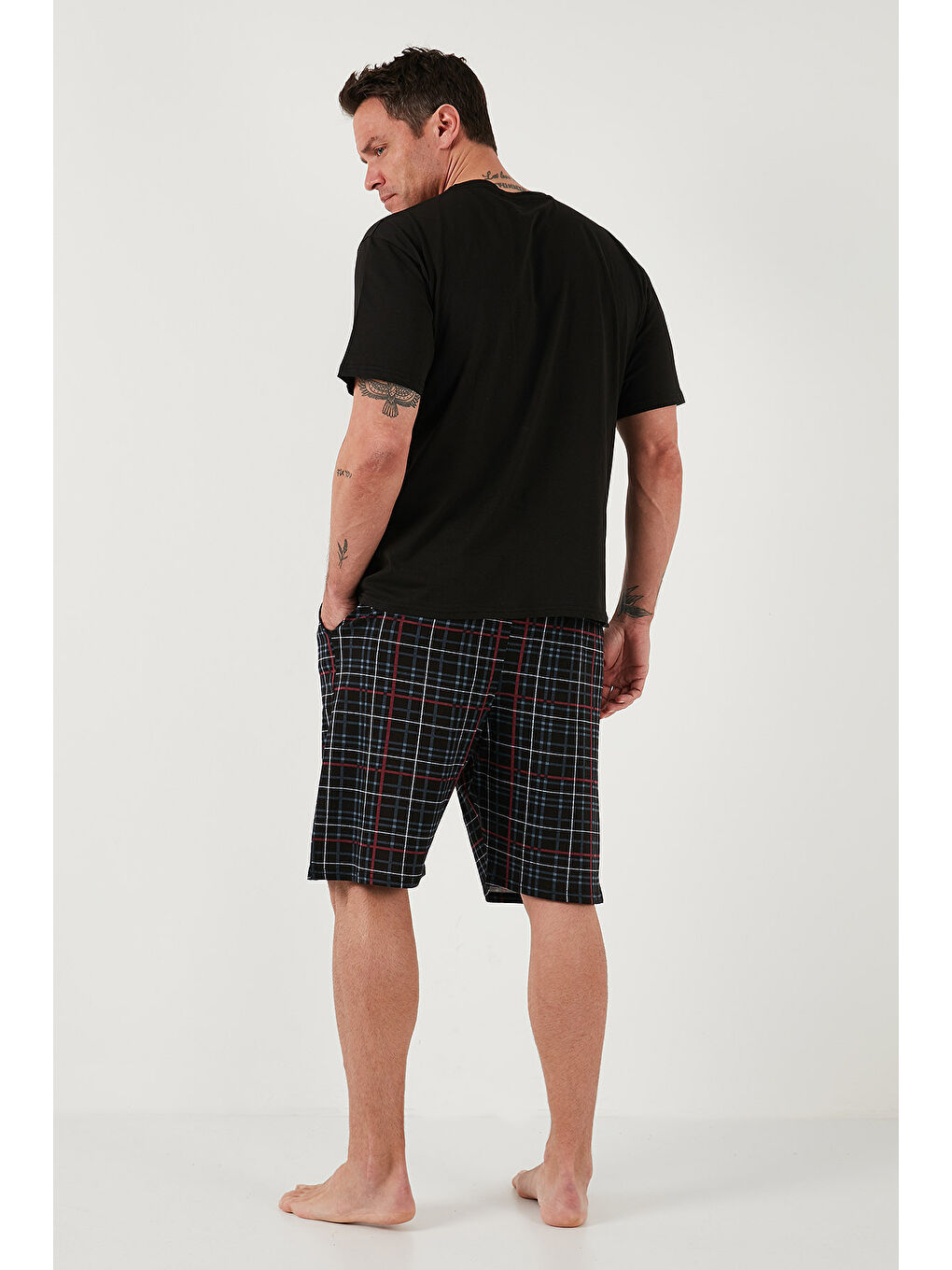 Siyah Kareli Regular Fit Pamuklu Bisiklet Yaka Kısa Kollu Şortlu Pijama Takımı 6572020-6