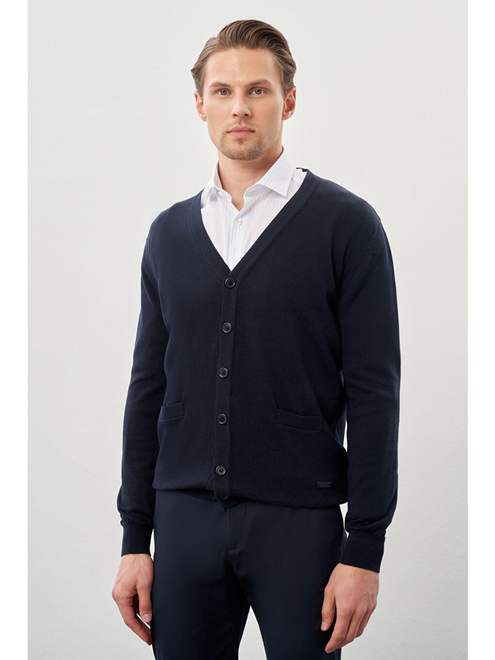 Koyu Lacivert Uzun Kol Örme V Yaka Comfort Fit Rahat Kesim Klasik Triko