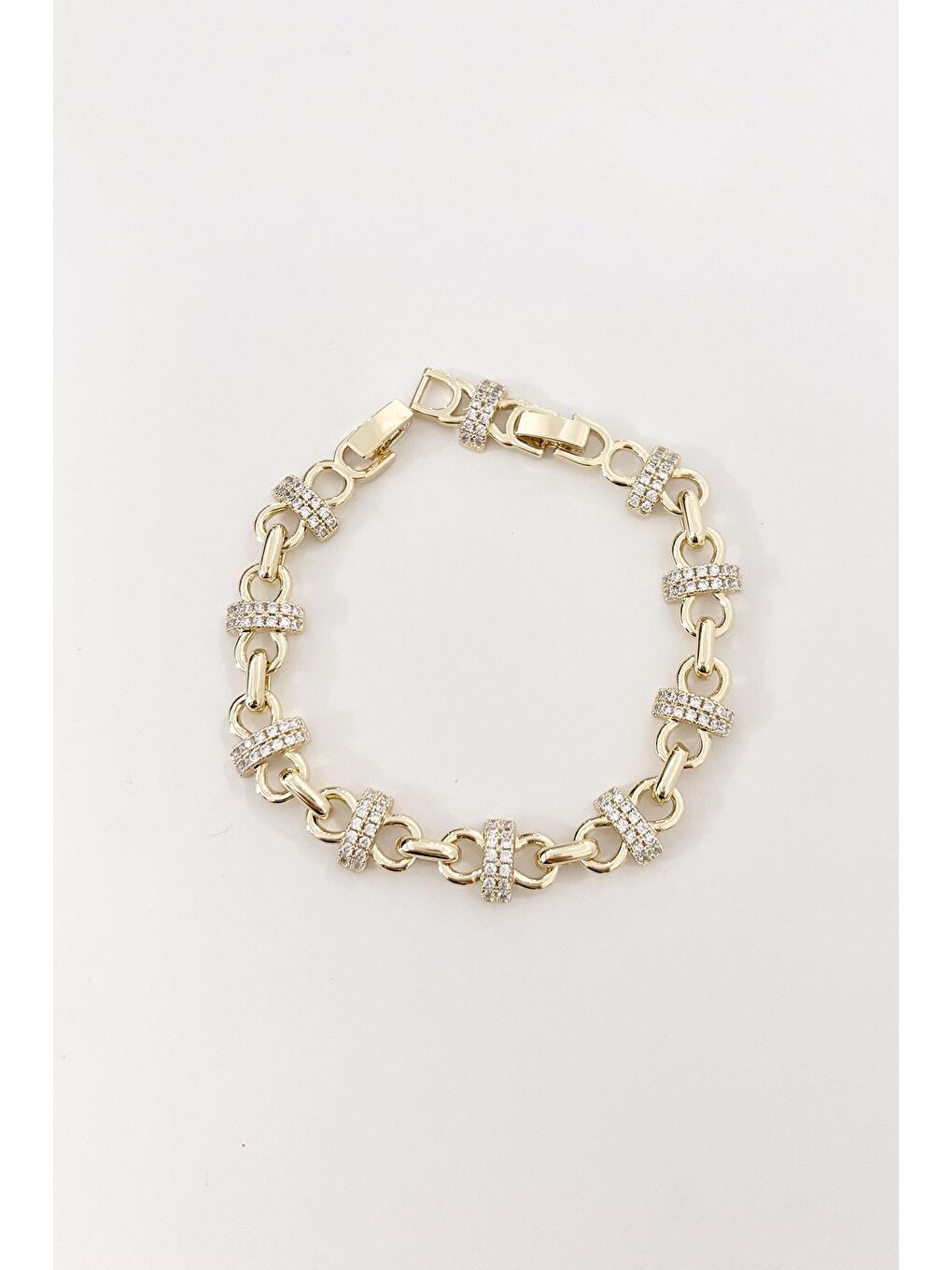 Sarı Zirkon Taşlı Geçmeli Halka Motifli Vip Bileklik