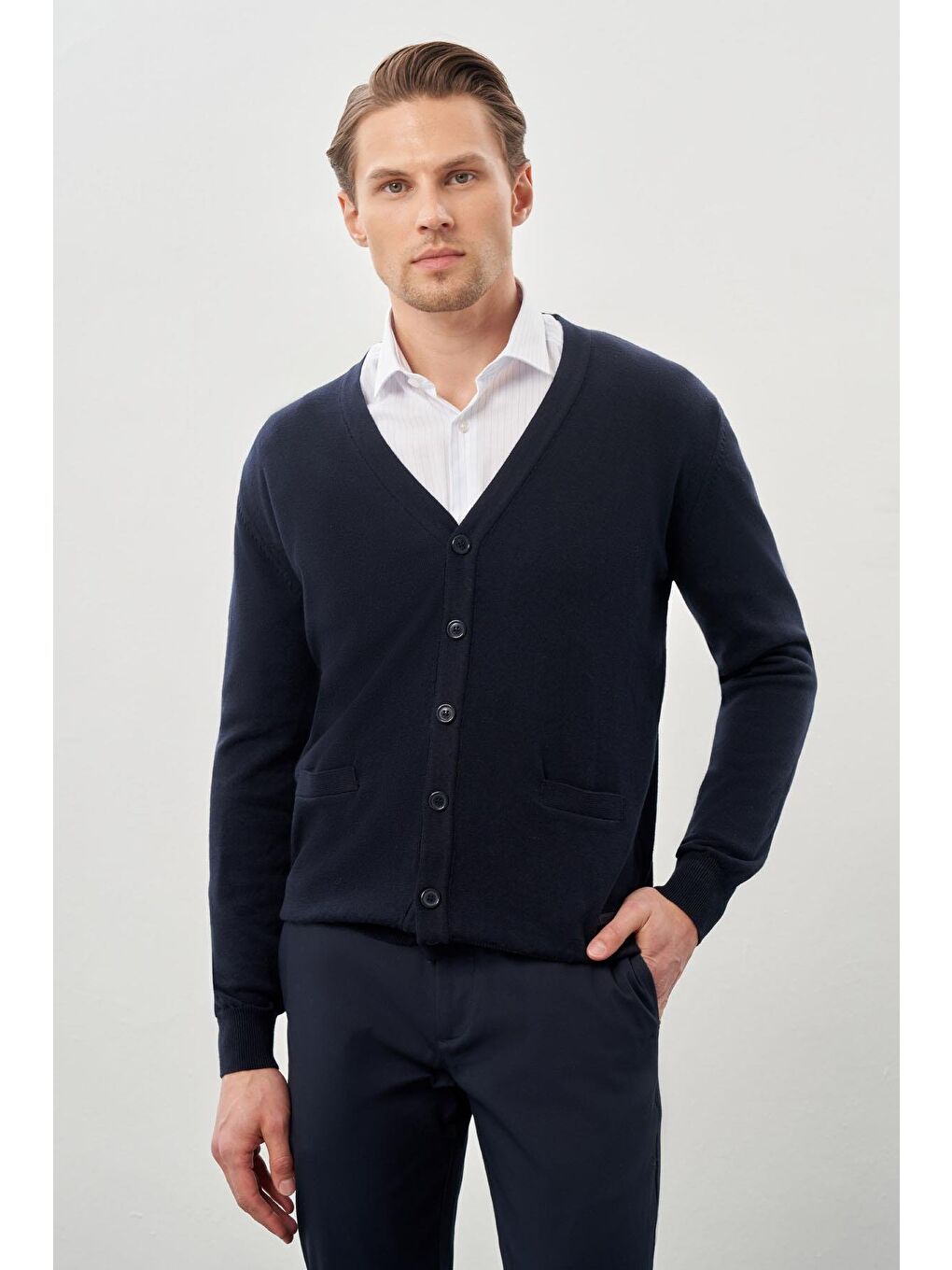 Koyu Lacivert Uzun Kol Örme V Yaka Comfort Fit Rahat Kesim Klasik Triko-2