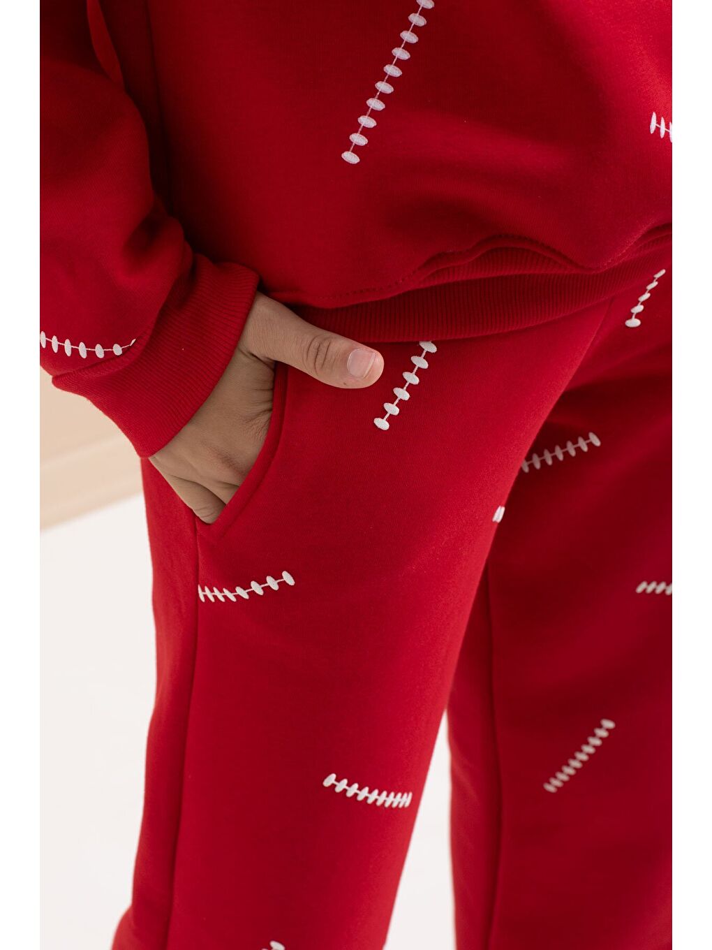 Kırmızı Kız Çocuk Desenli 3 İplik Şardonlu Geniş Paça Eşofman Takımı 22645-4