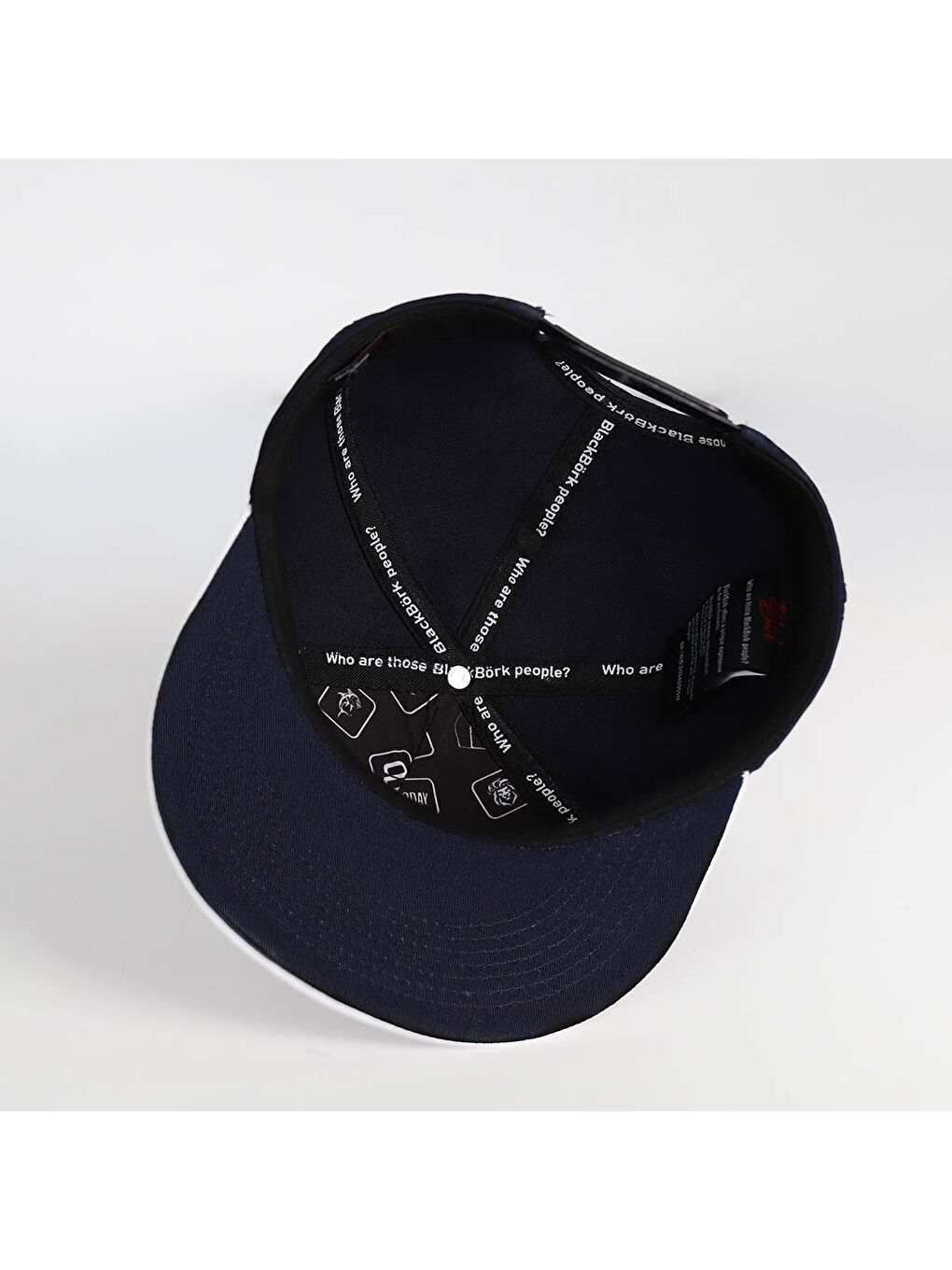 I Don't Care Logolu Beyaz-Lacivert Hip Hop Şapka-5