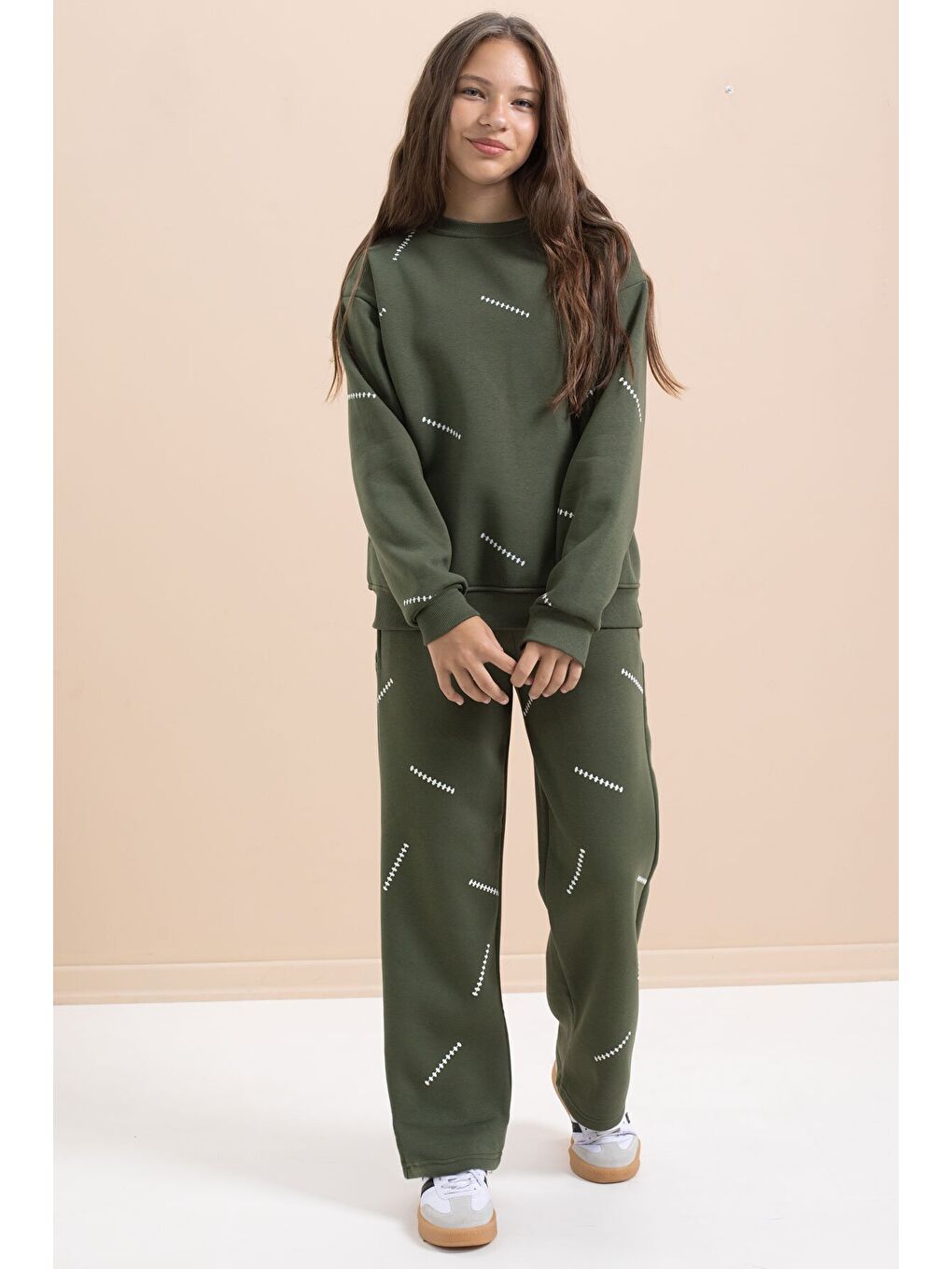 Yeşil Kız Çocuk Desenli 3 İplik Şardonlu Geniş Paça Eşofman Takımı 22647-1